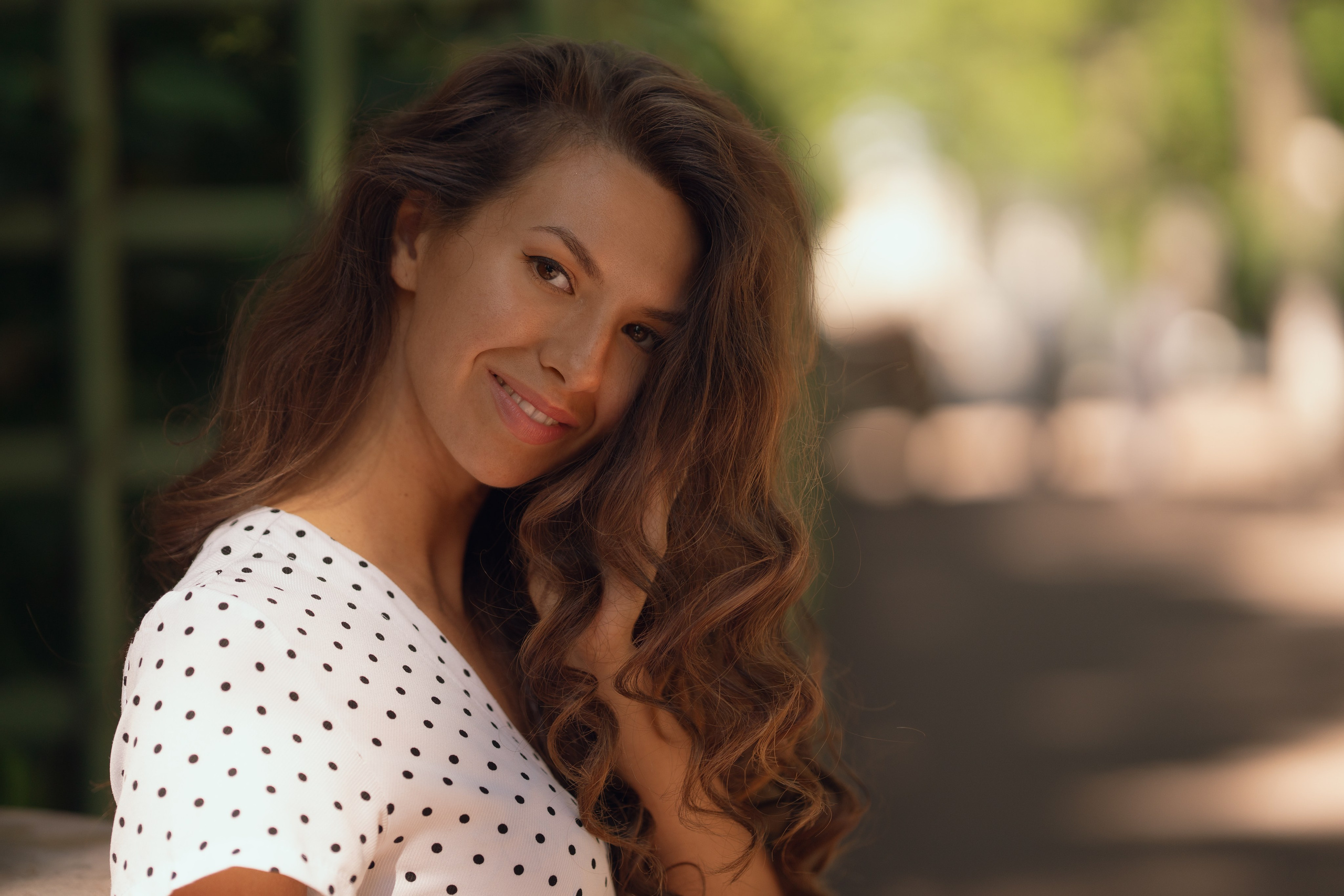 Виолетта в Летнем саду. Семейный и портретный фотограф в Санкт-Петербурге Татьяна Гримоть