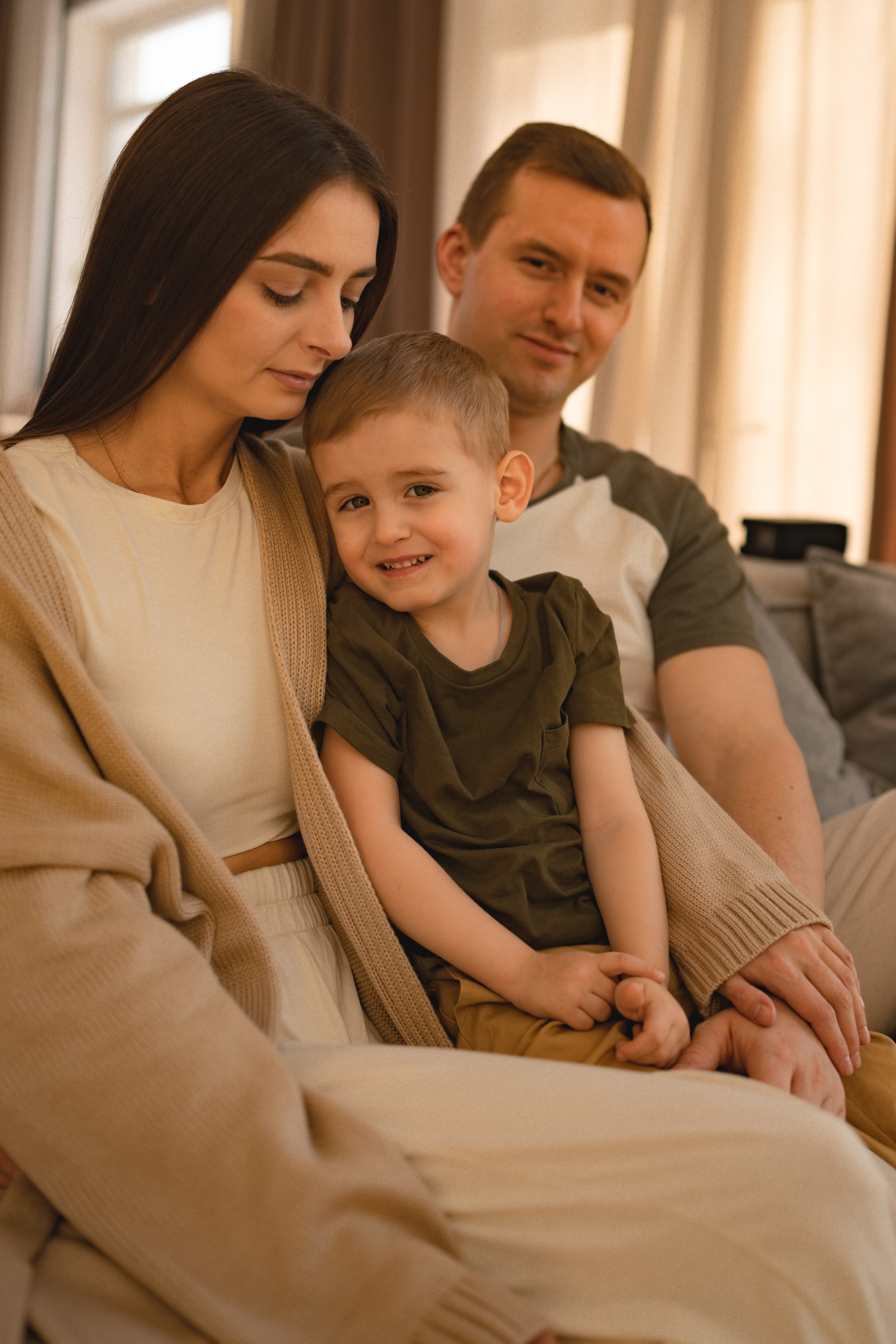 Домашняя съемка семьи Ксении и Алексея. Семейный и портретный фотограф в Санкт-Петербурге Татьяна Гримоть
