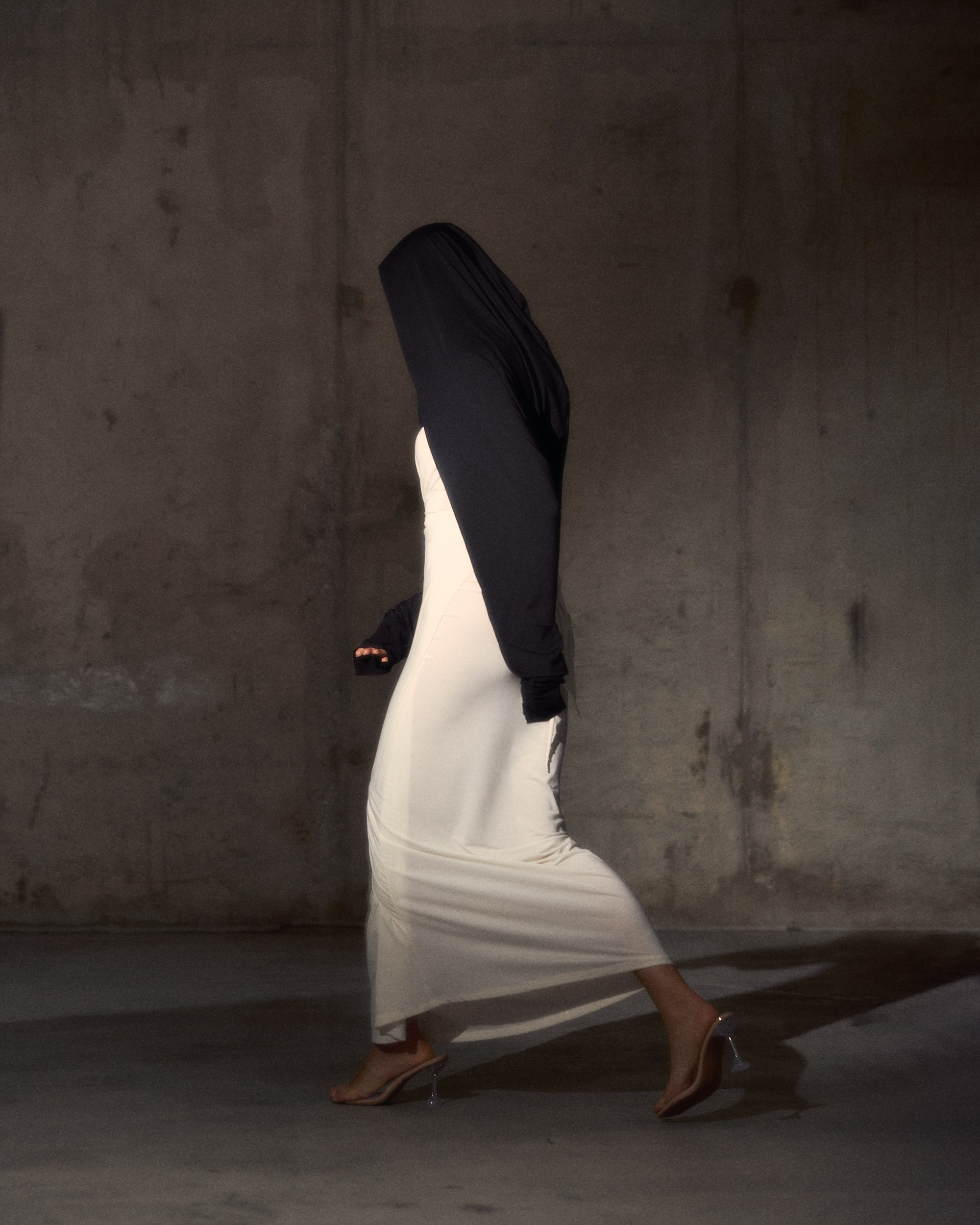 Съемка лукбука для бренда одежды в Москве. Букалова Людмила — фотограф для брендов одежды в Москве