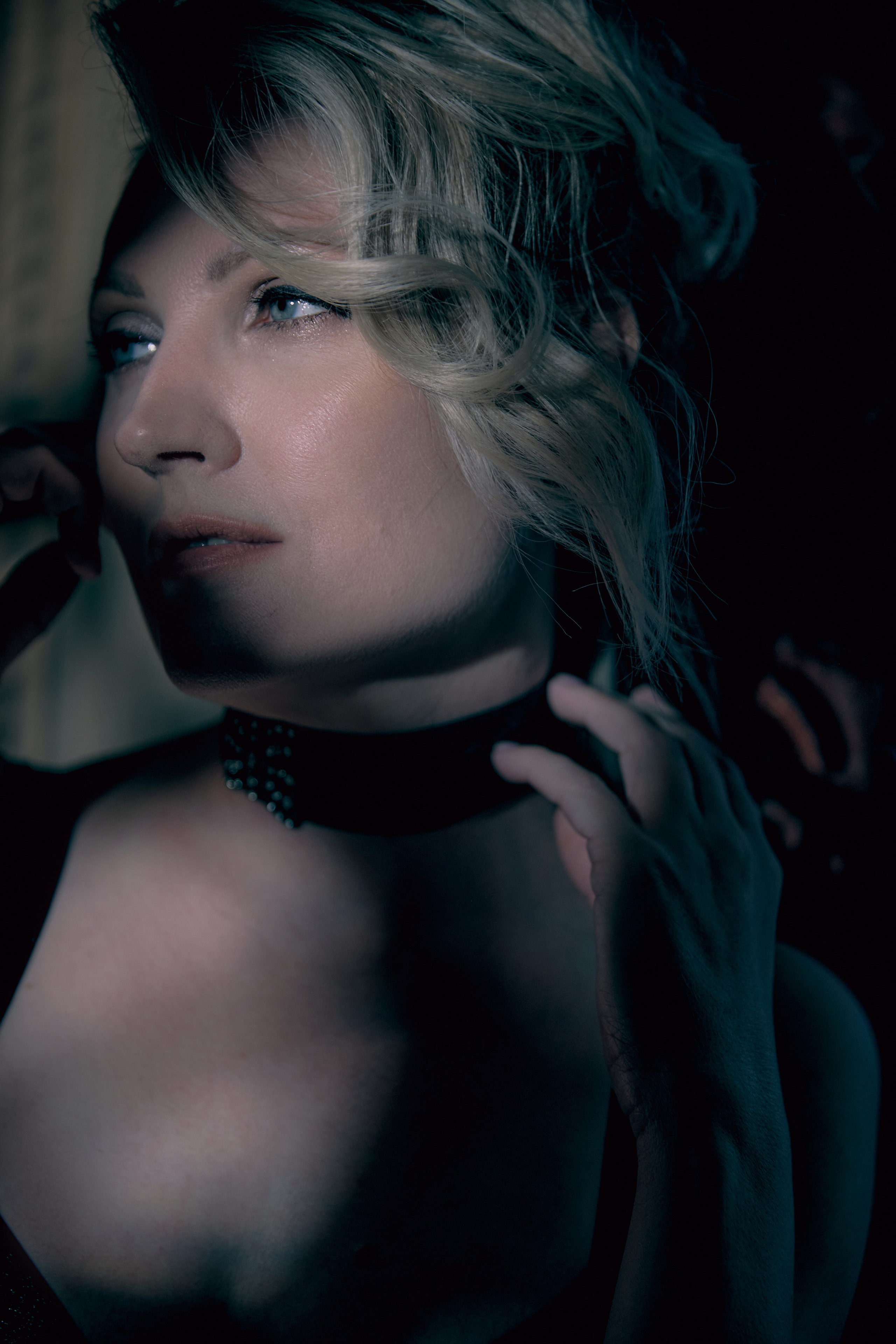 ELENA. Yulia Otroschenko