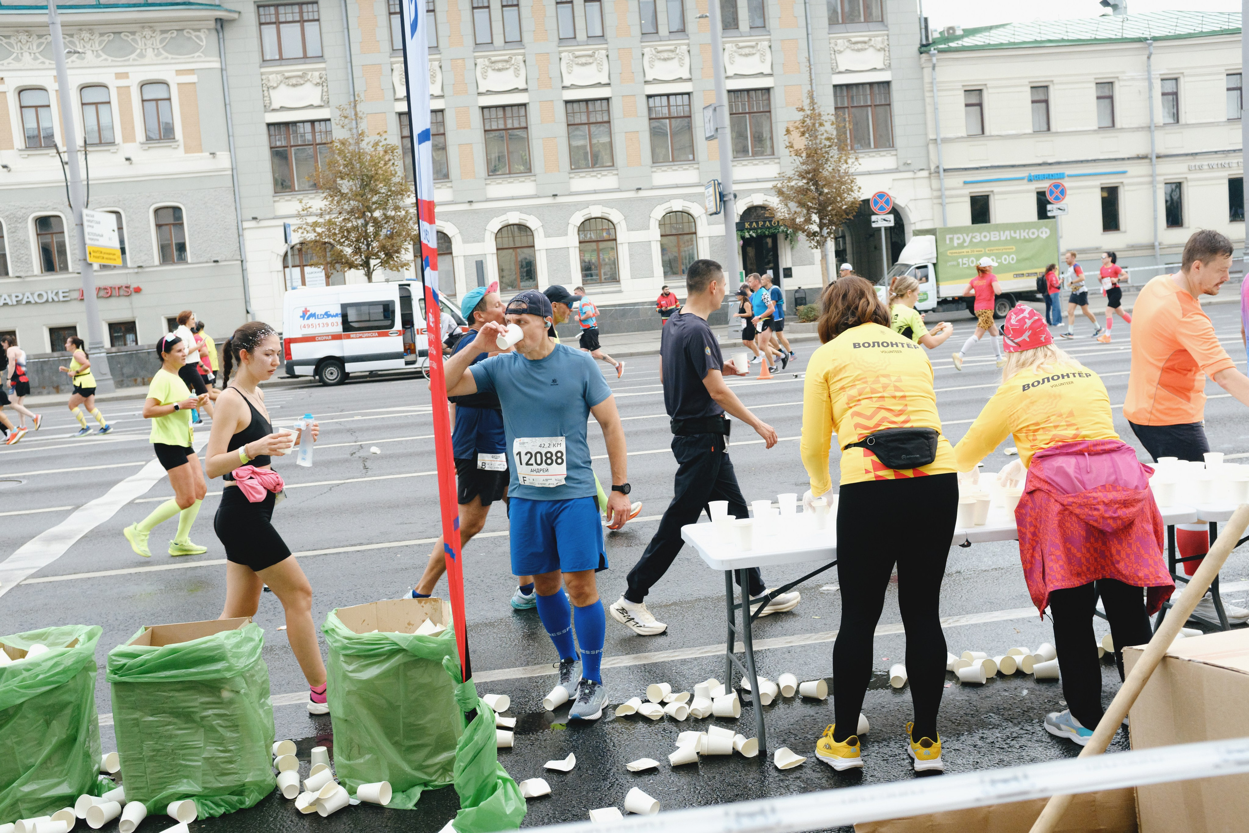 06 / 21.09.25. Женский фотограф-психолог в Москве Валерия Никитина