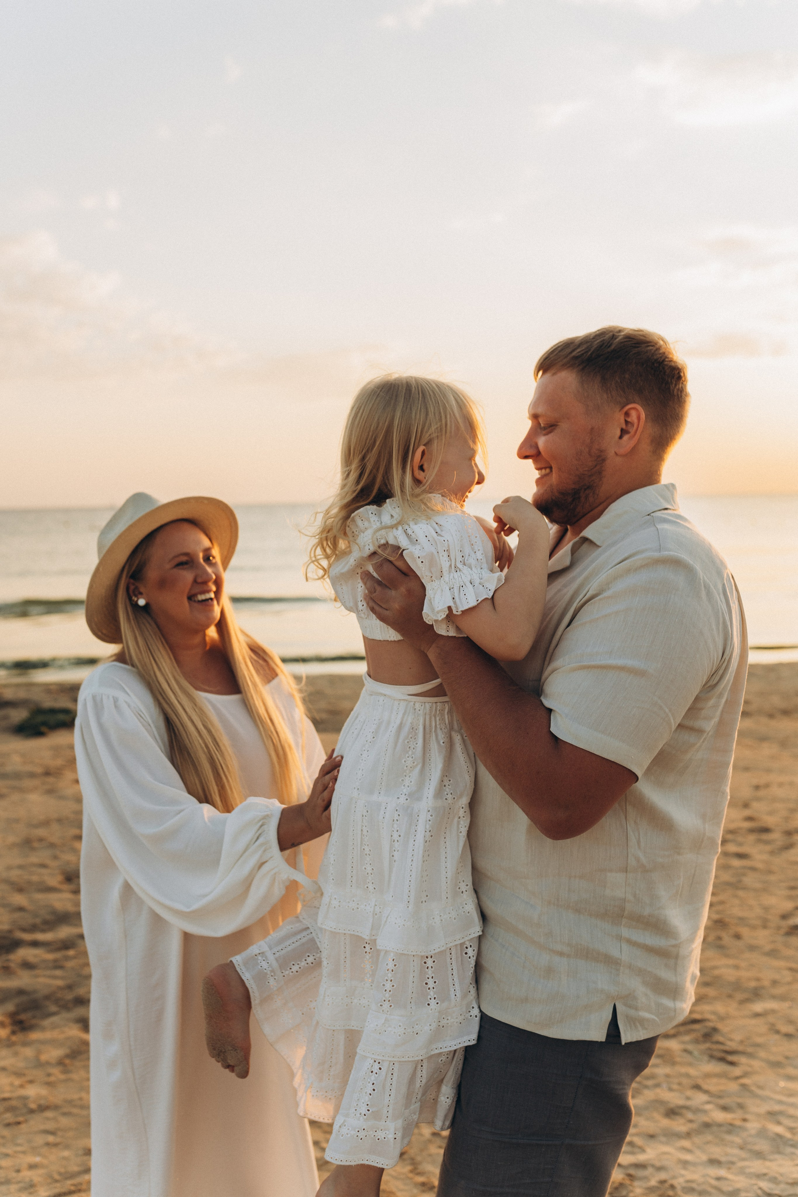 Антон Аня и Стеша. Семейный фотограф в Новороссийске и Анапе Александра Яковлева