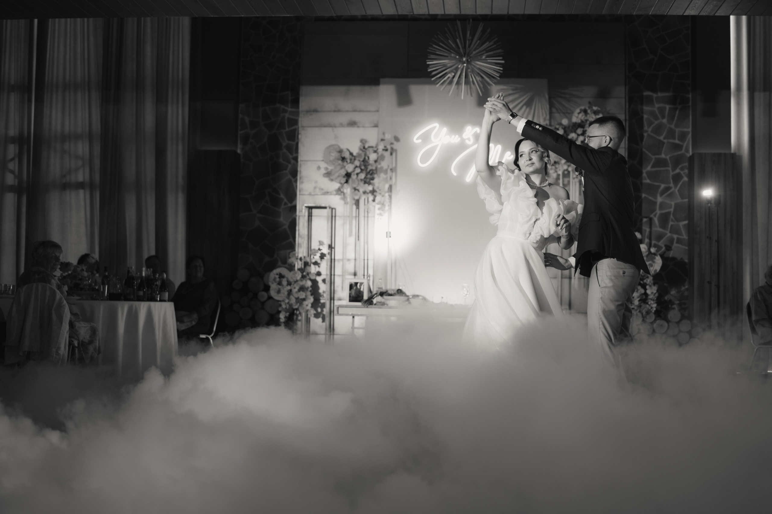 Свадебное торжество в ресторане «За Поводом». Ярослава Ерина — свадебный фотограф в Москве