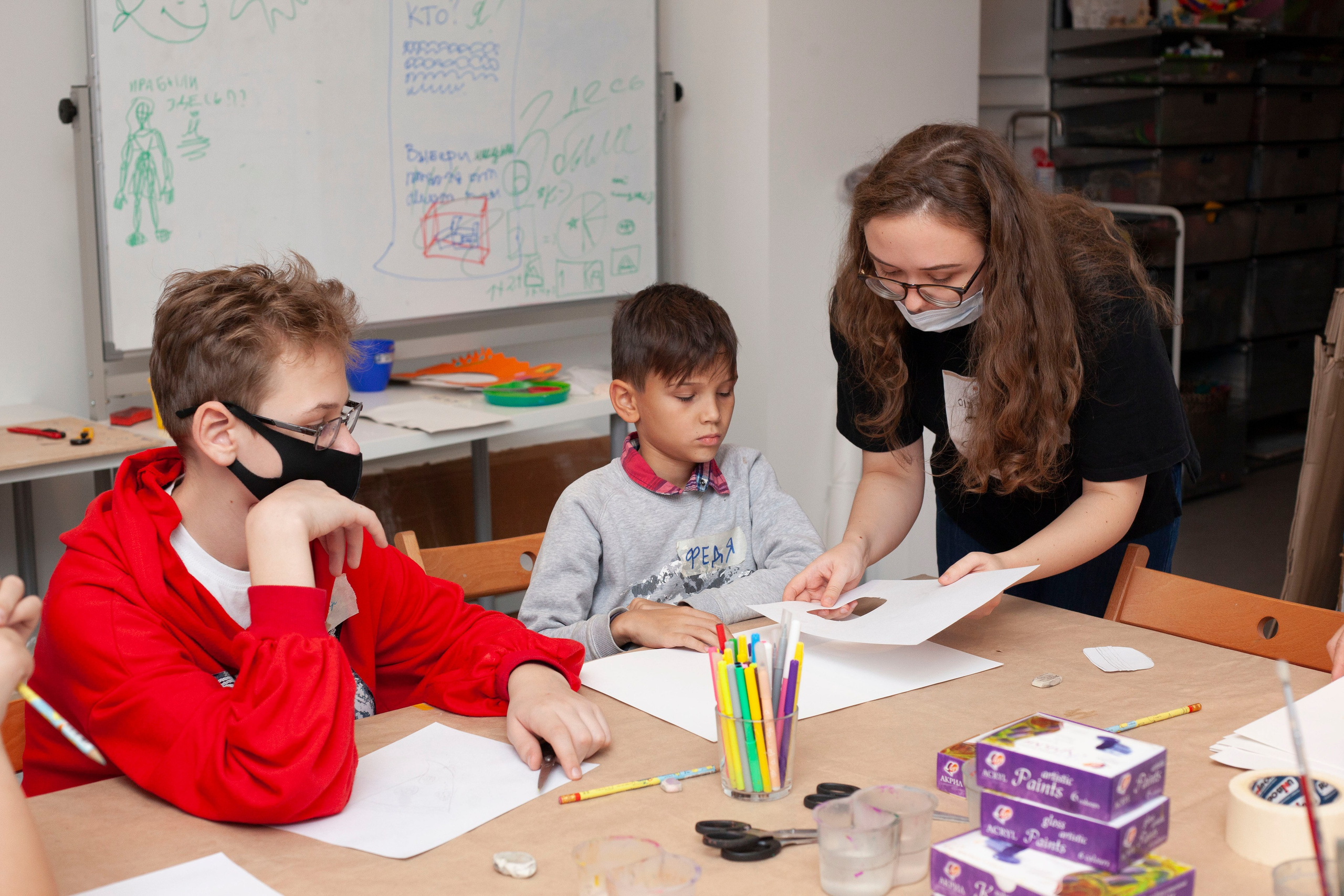 Детский мастер-класс в ММОМА. Stanislav Baryshev — People. Emotions. Atmosphere