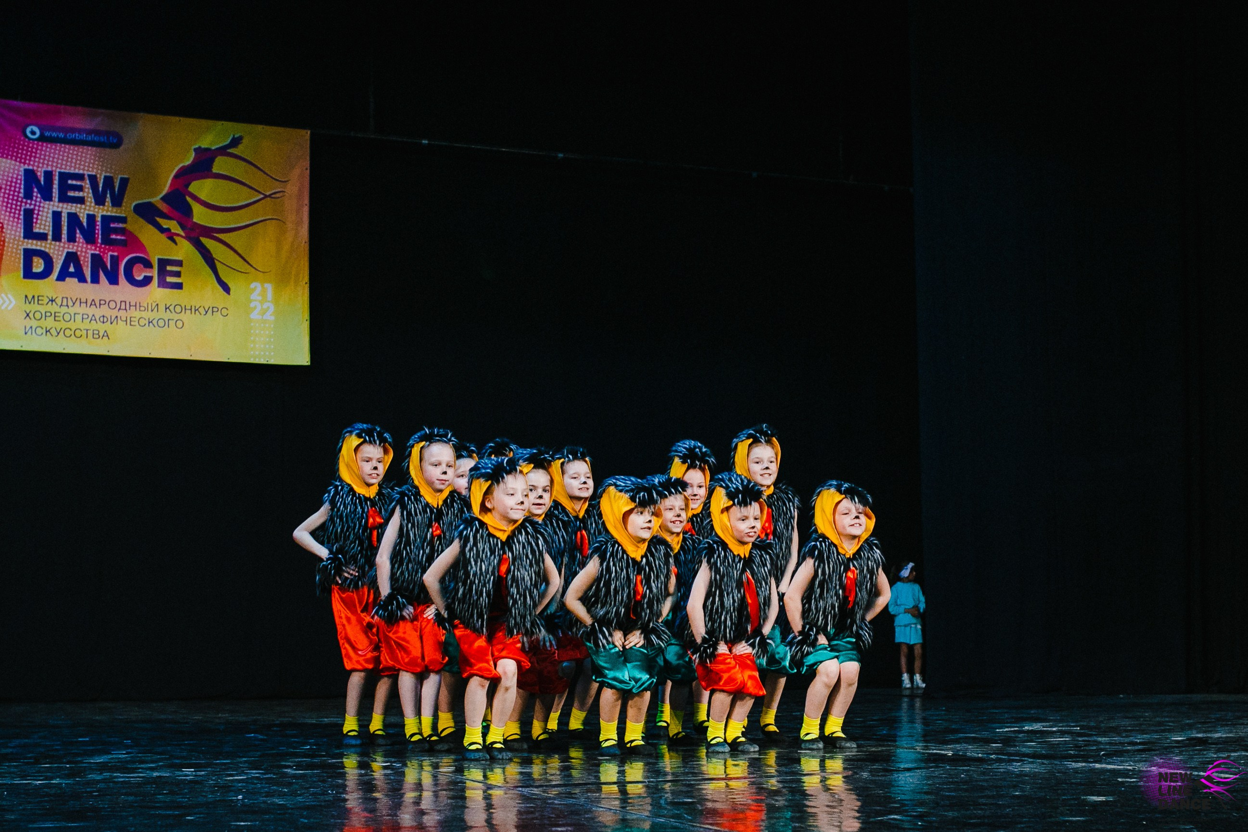 Концерты new line dance-magic universe-red. Фотограф в Новосибирске Ася Зверева