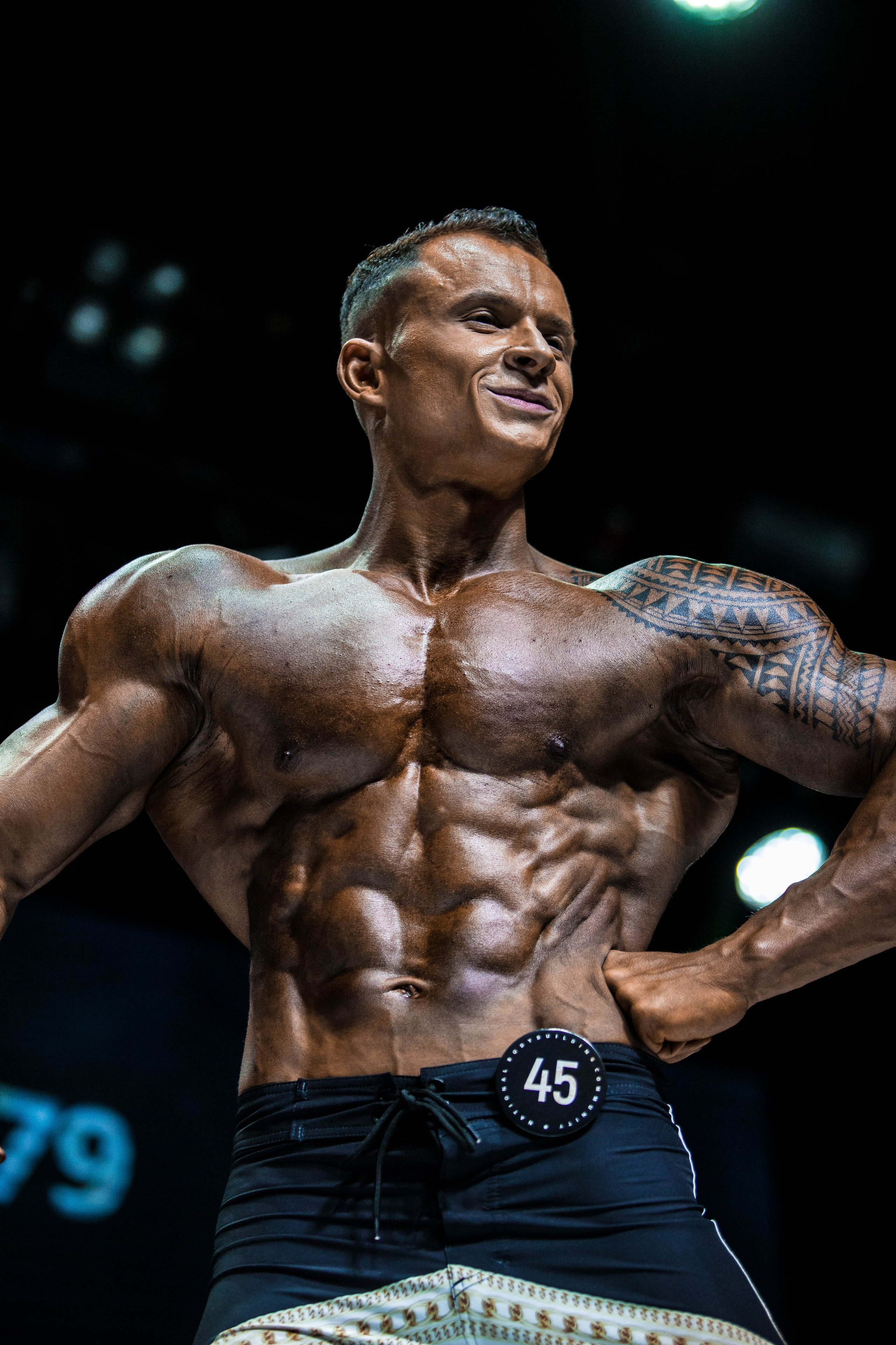 NBC9. Фотограф — художник в Москве Васильева Юлия