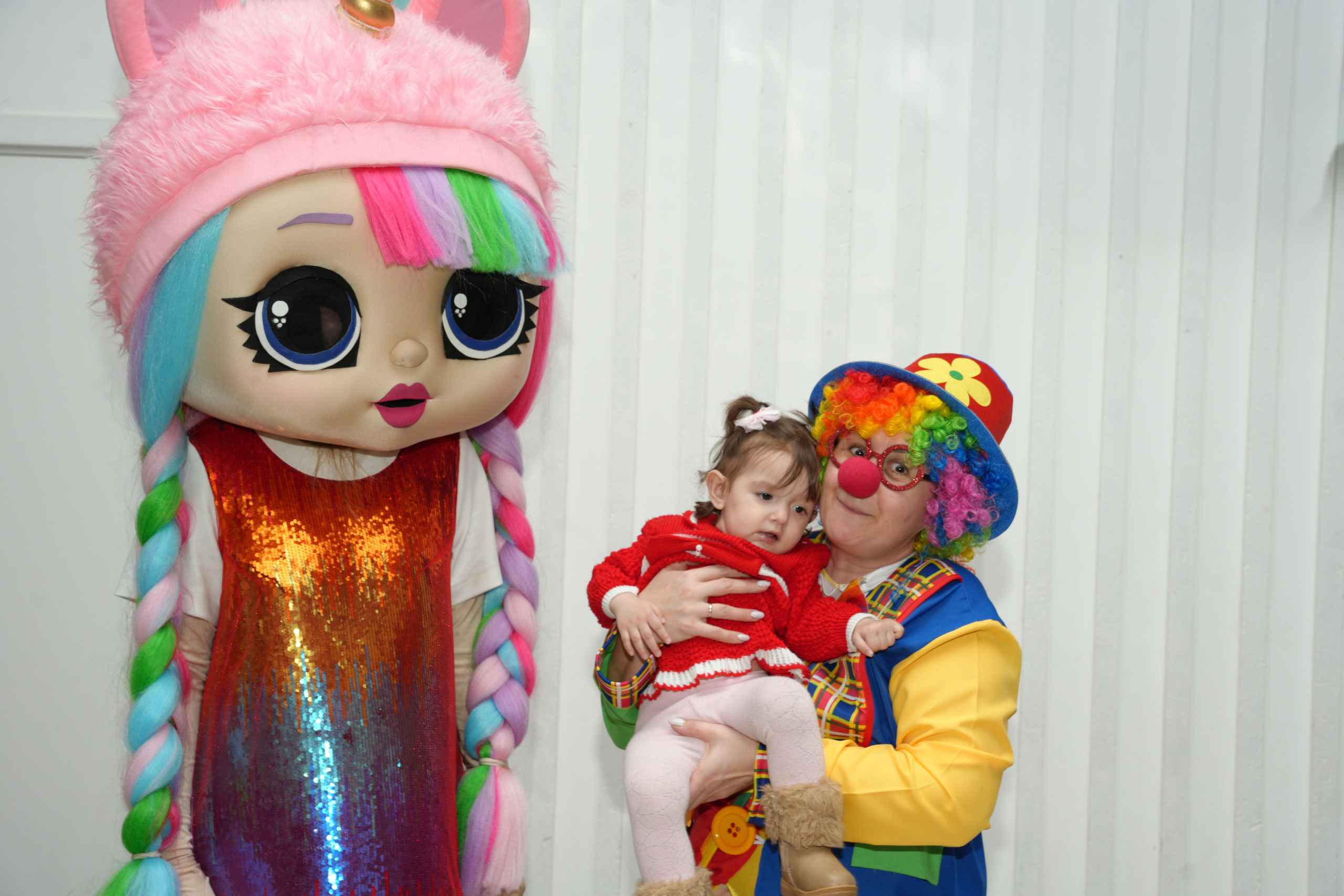 Социально —благотворительная акция «Ты в этом мире не один», посвященная Международному дню инвалидов. ВЫПУСКНЫЕ АЛЬБОМЫ, Школьный фотограф, семейный и свадебный в Саратове и области Ольга Плаксина