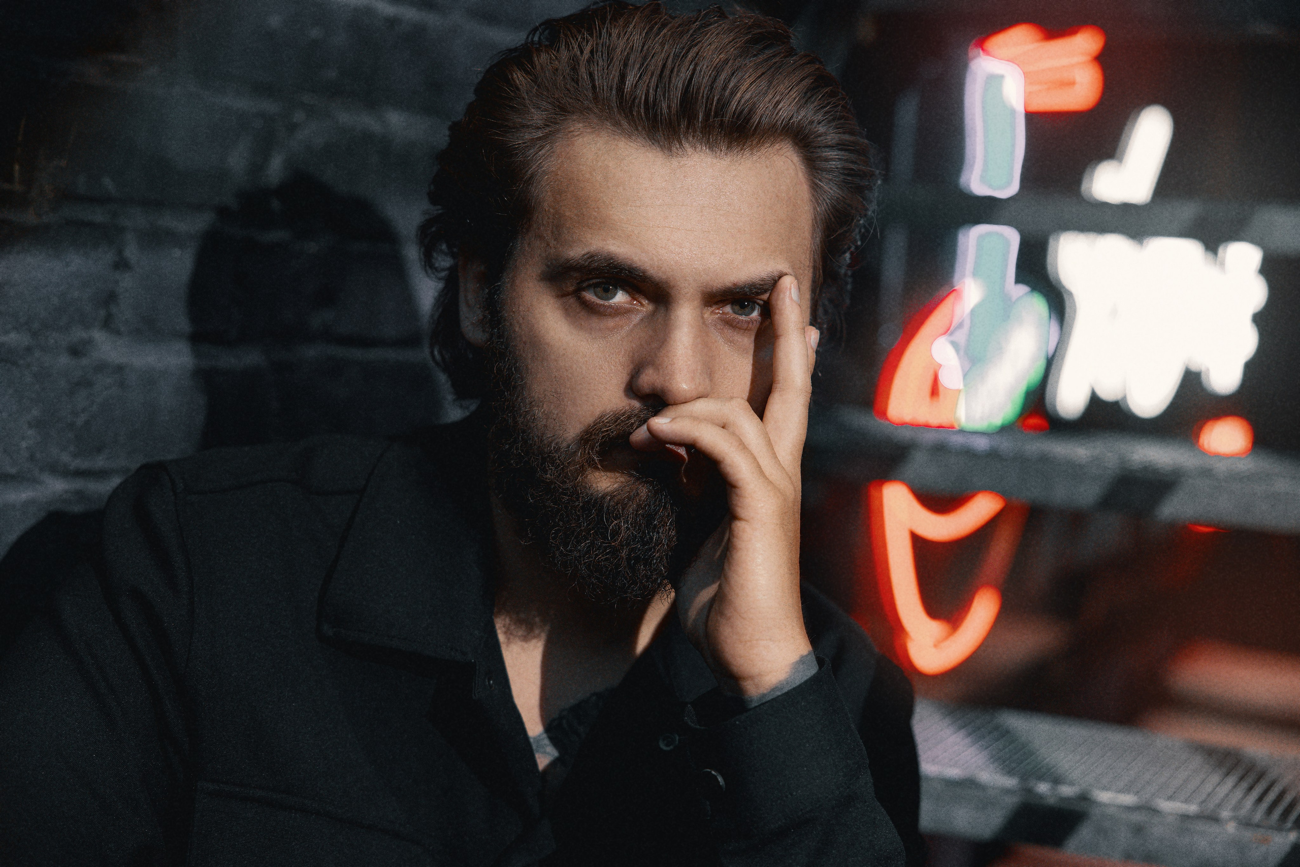 Максим мужская фотосессия. Портретный и свадебный фотограф Москва Лучин Сергей