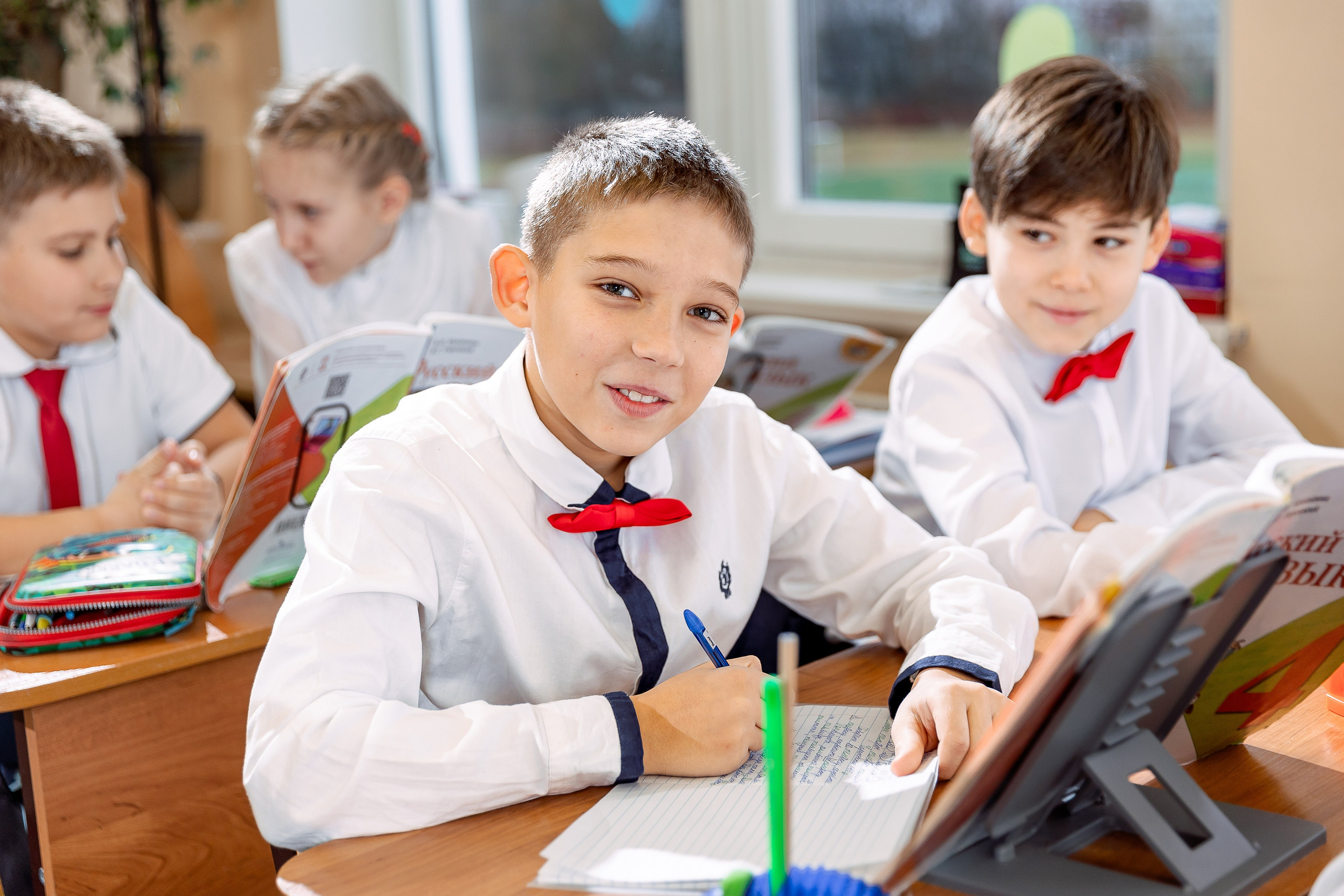 Репортаж на уроках. Семейный и детский фотограф Комина Елена, Власиха, Одинцово