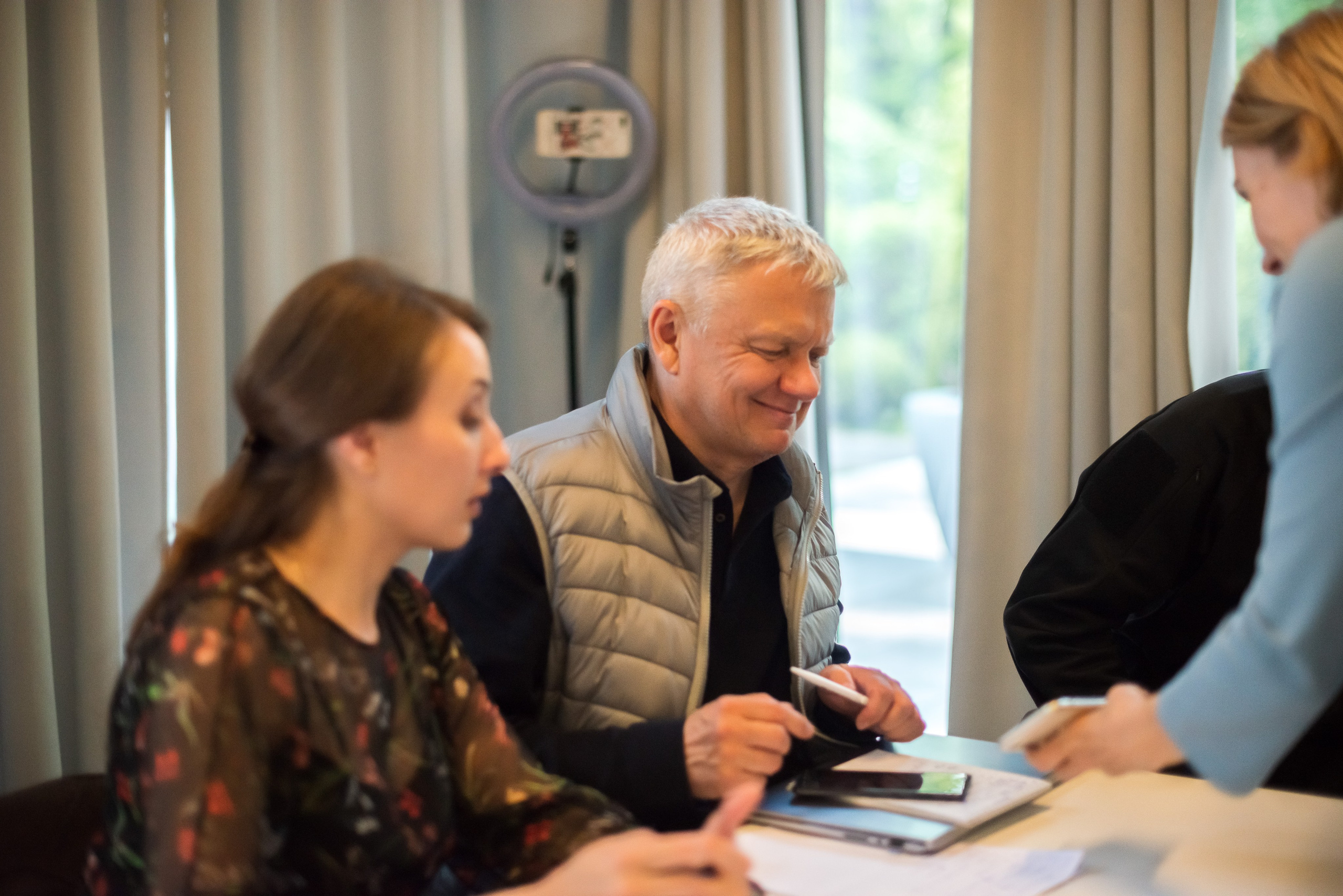 • Конференции. Фотограф Ксения Шевкопляс. г. Калининград. Кинематографический стиль — эстетика и истории, рассказанные через объектив