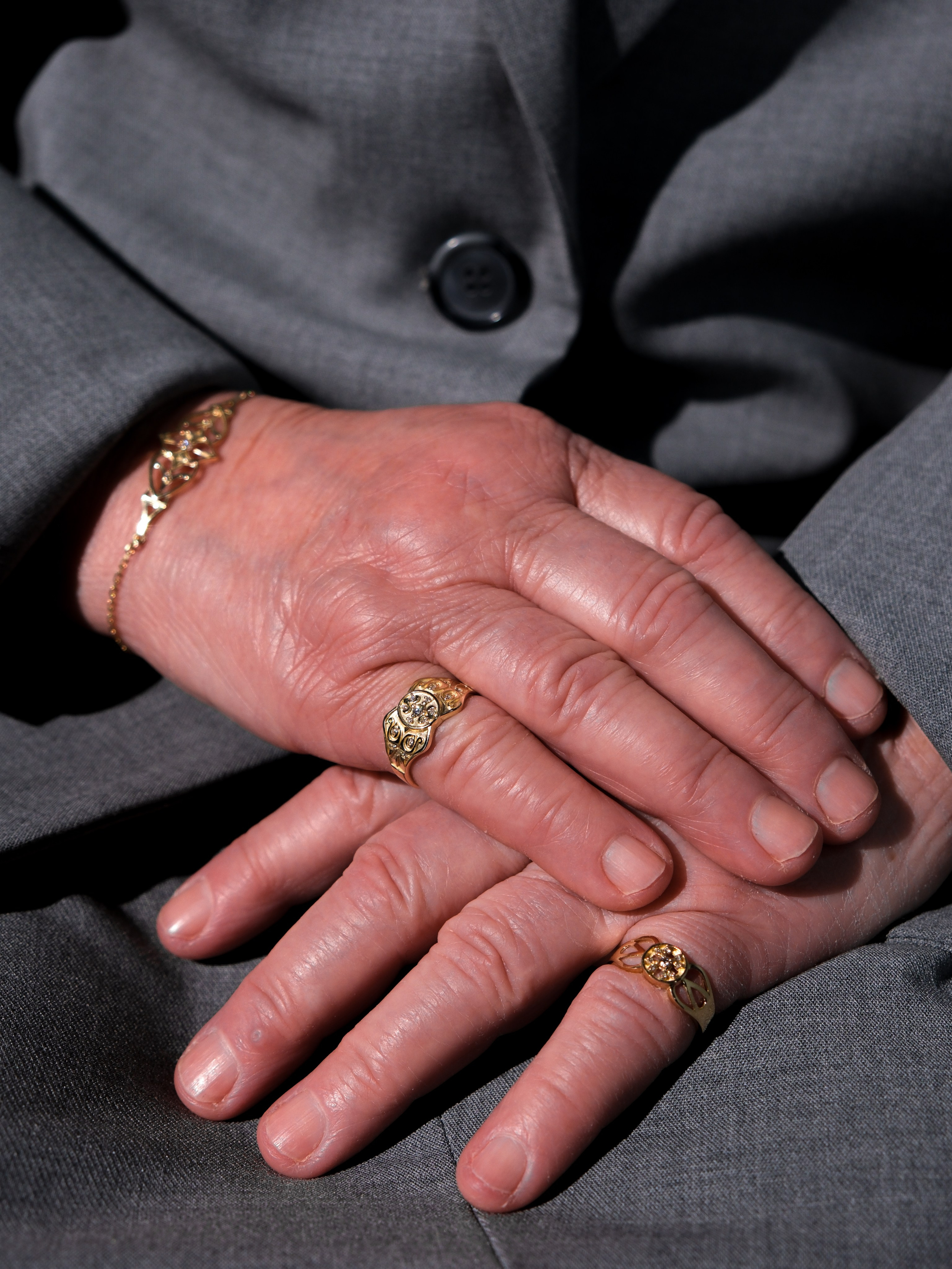 Mayralla Hazna. VonContent