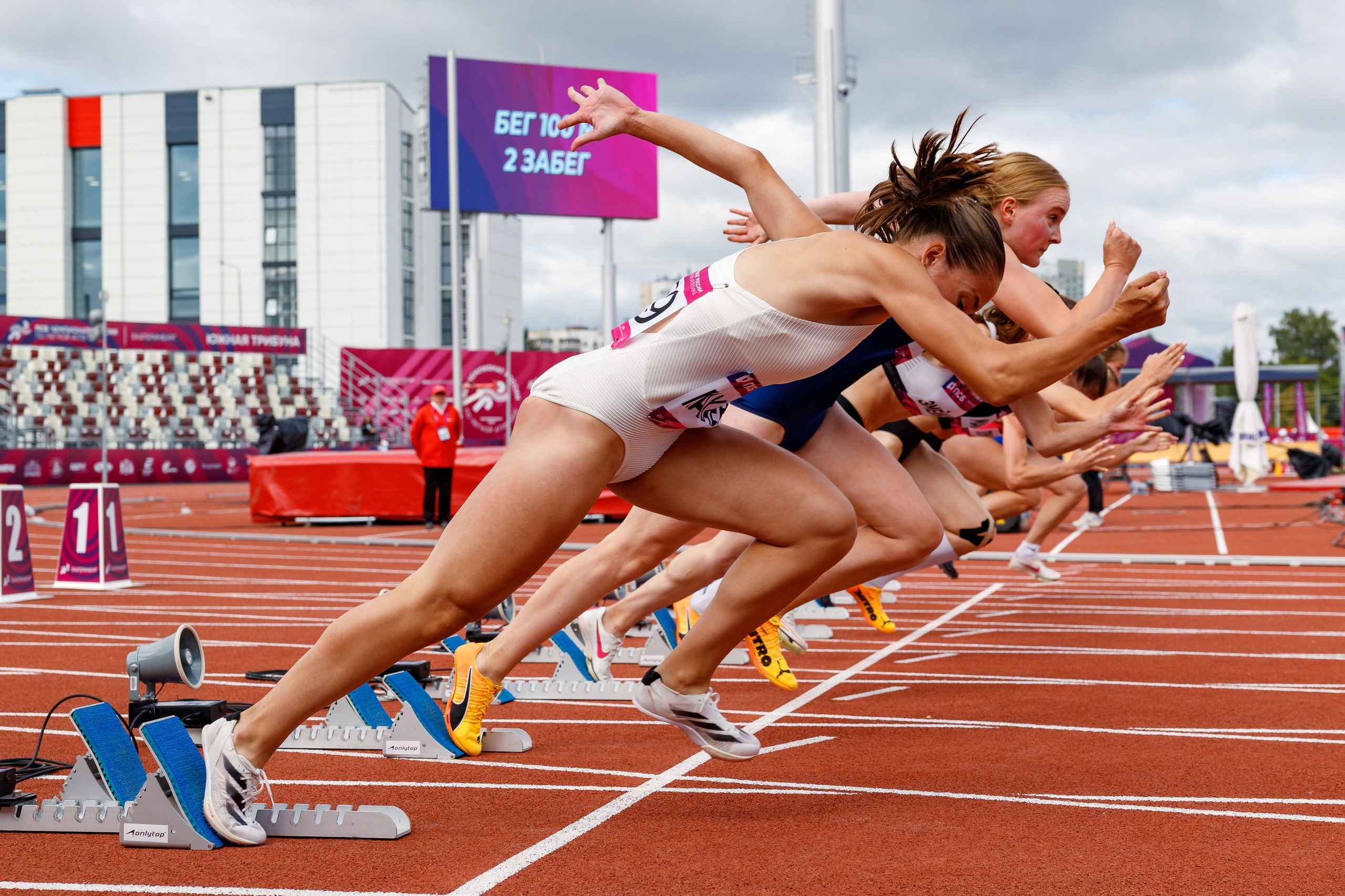 Юрий Ломакин- спортивный фотограф из Екатеринбурга. Спортивный кадр- сообщество спортивных фотографов РФ