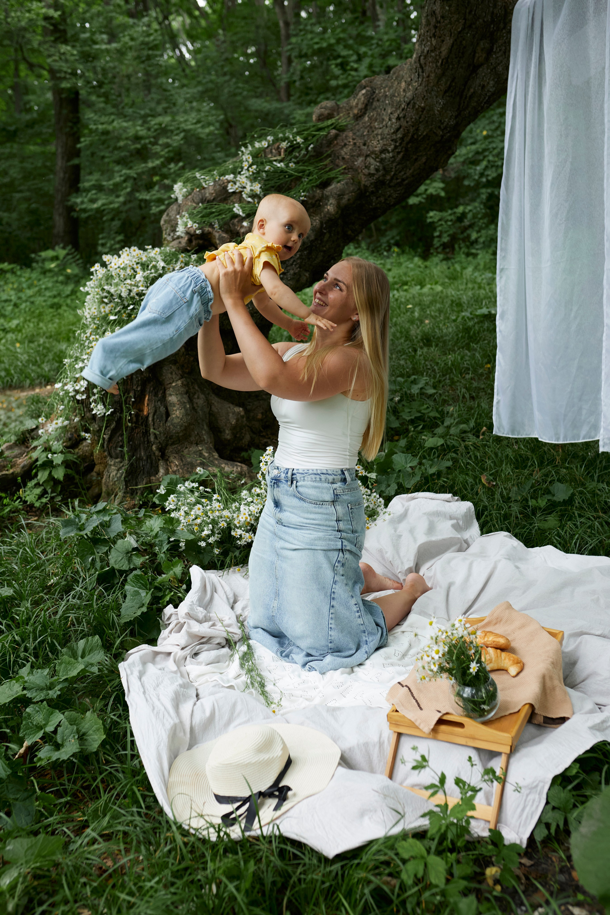 В лесу. Фотограф Владивосток, семейные и индивидуальные съемки