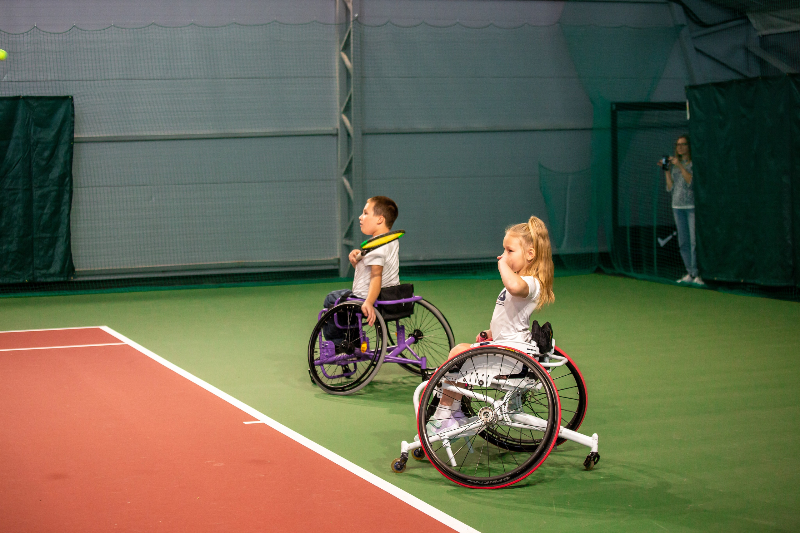 Турнир по теннису на колясках. Репортажный, семейный, свадебный, портретный фотограф