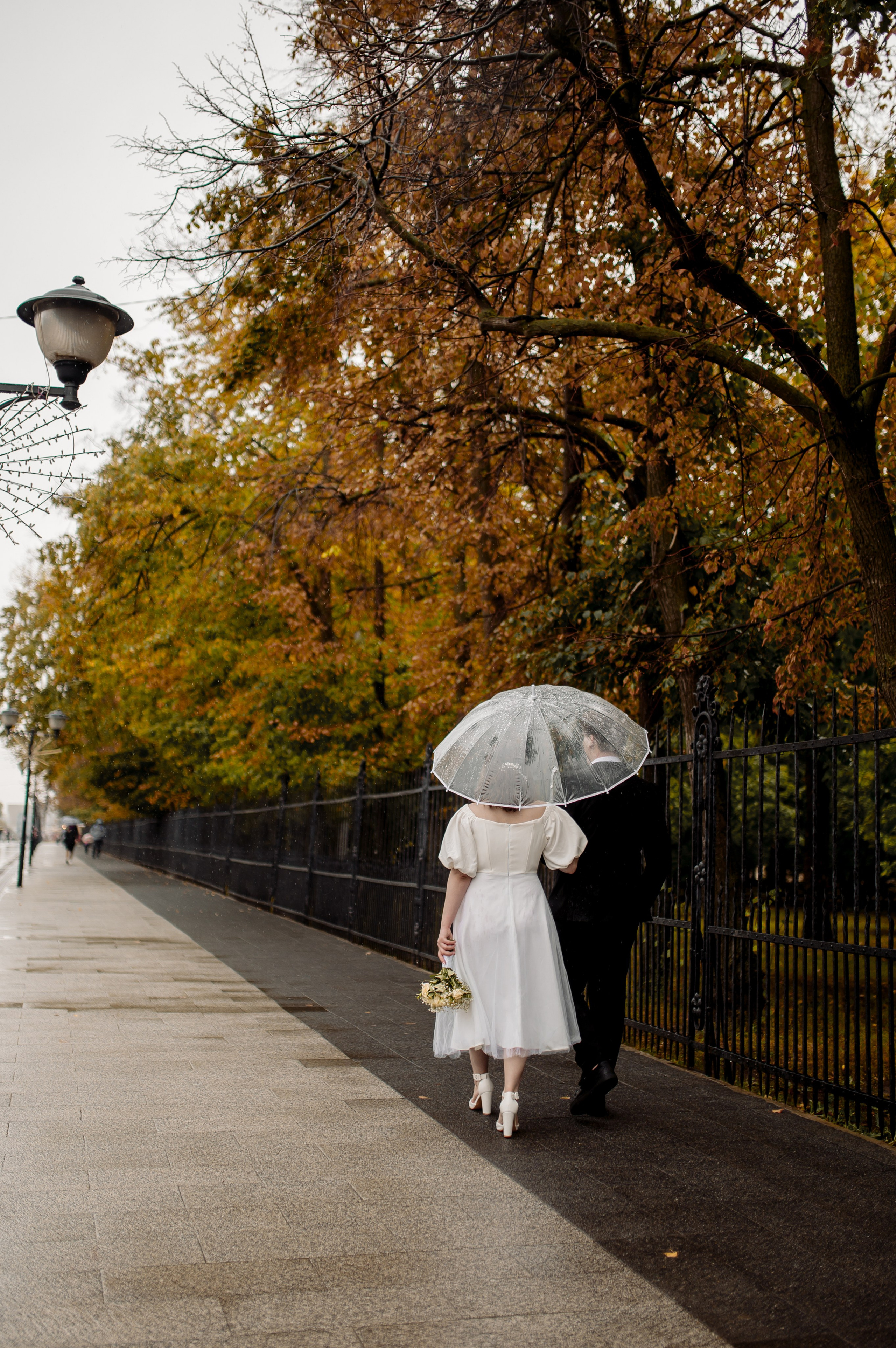 Свадьбная прогулка Кати и Артема. Фотограф Мария Стрелкова