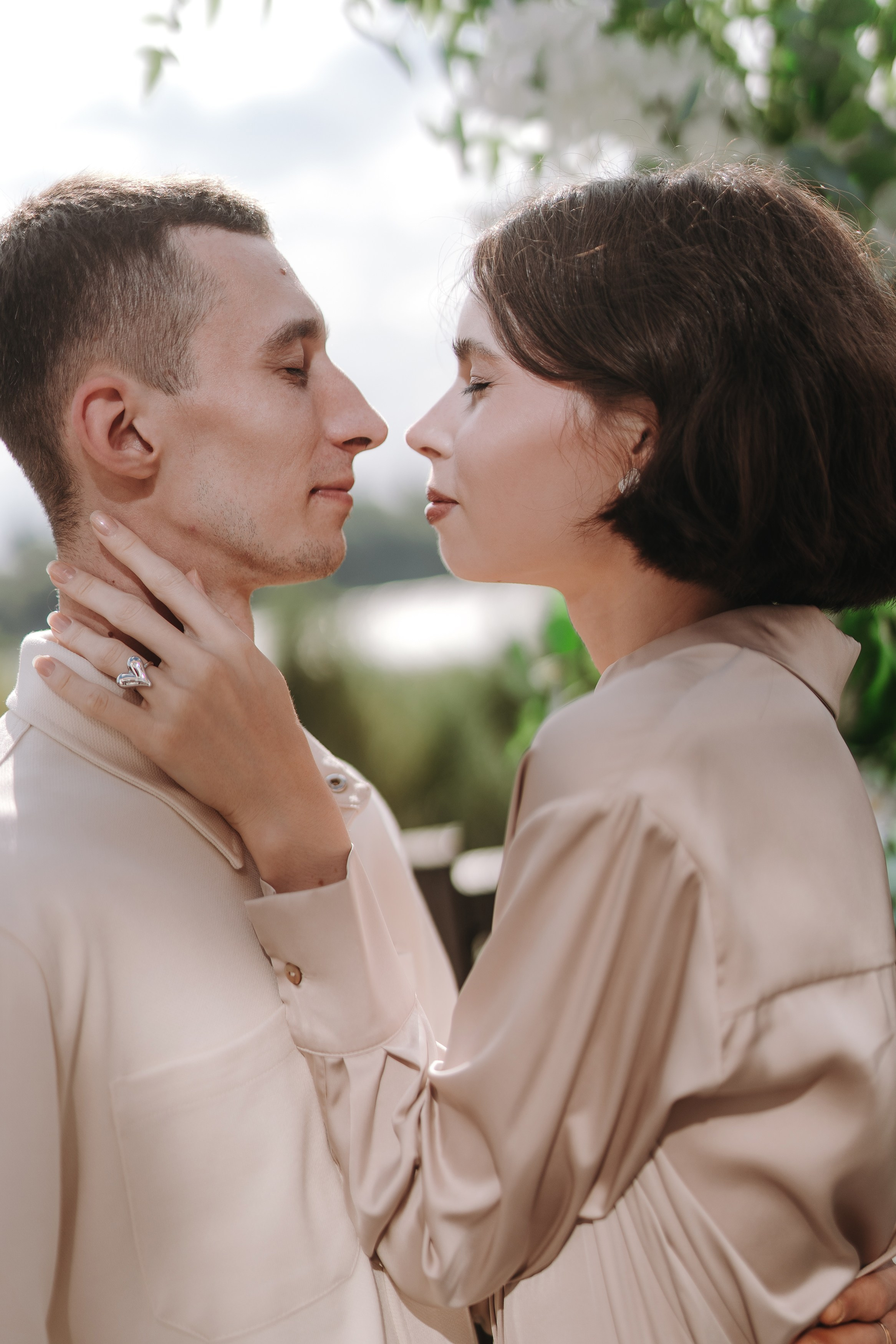 БАНКЕТНЫЙ ЗАЛ ТОРТУГА, ВЕДУЩИЙ АНДРЕЙ ОГНЕВ