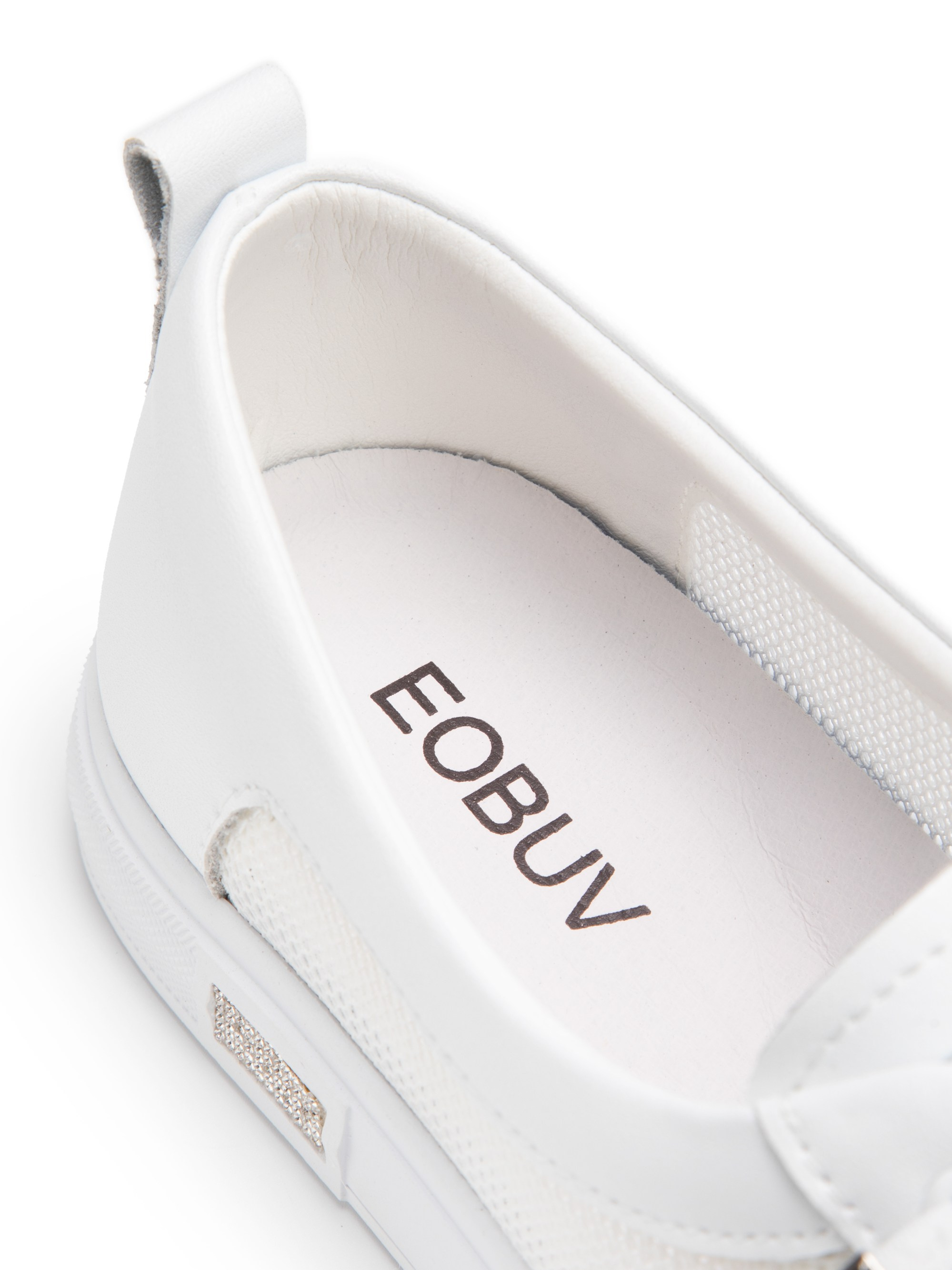 Каталожная фотография обуви. Фотограф в Москве Егор Гончаров