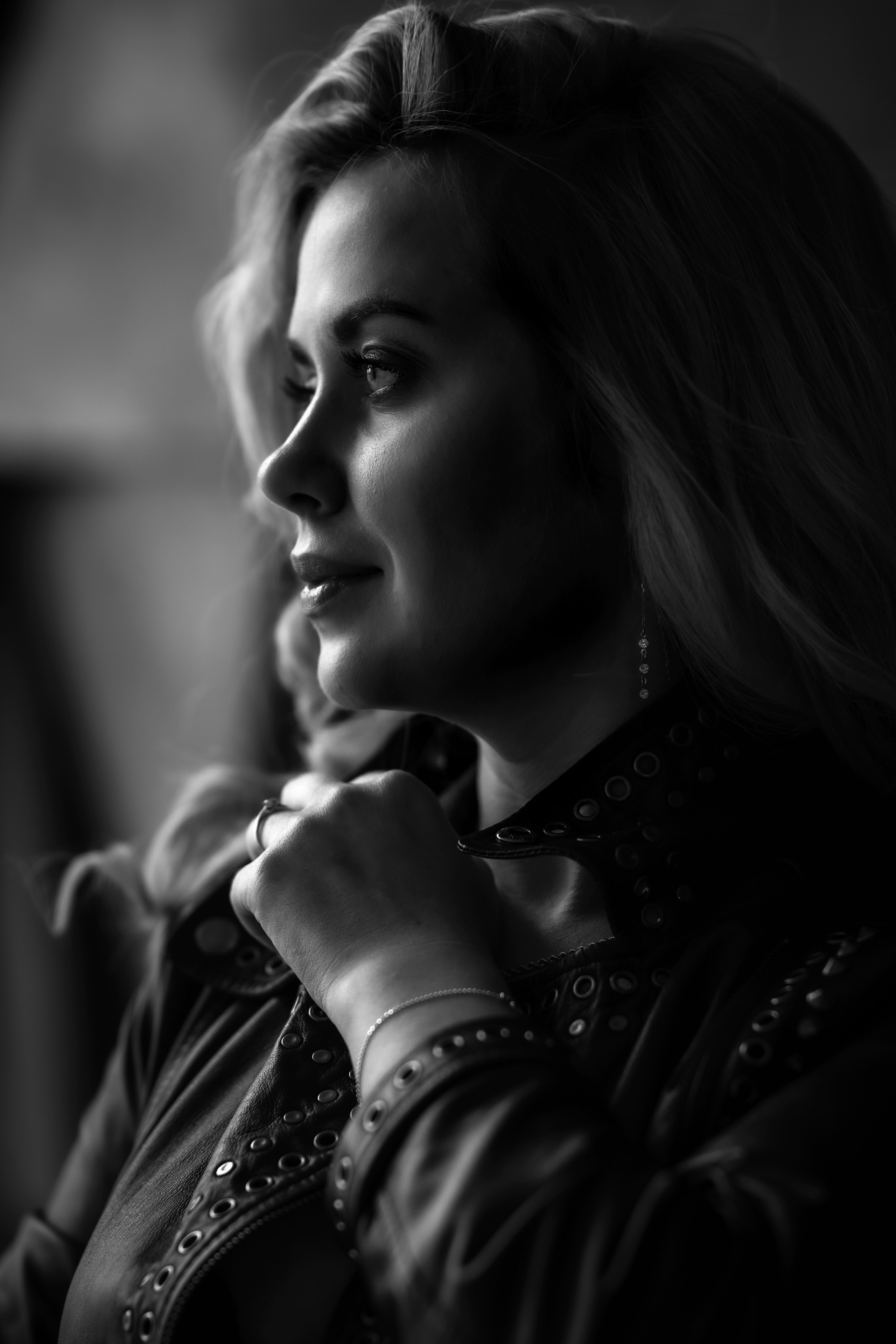 Женское. ЧБ Фотограф Ольга Лесли