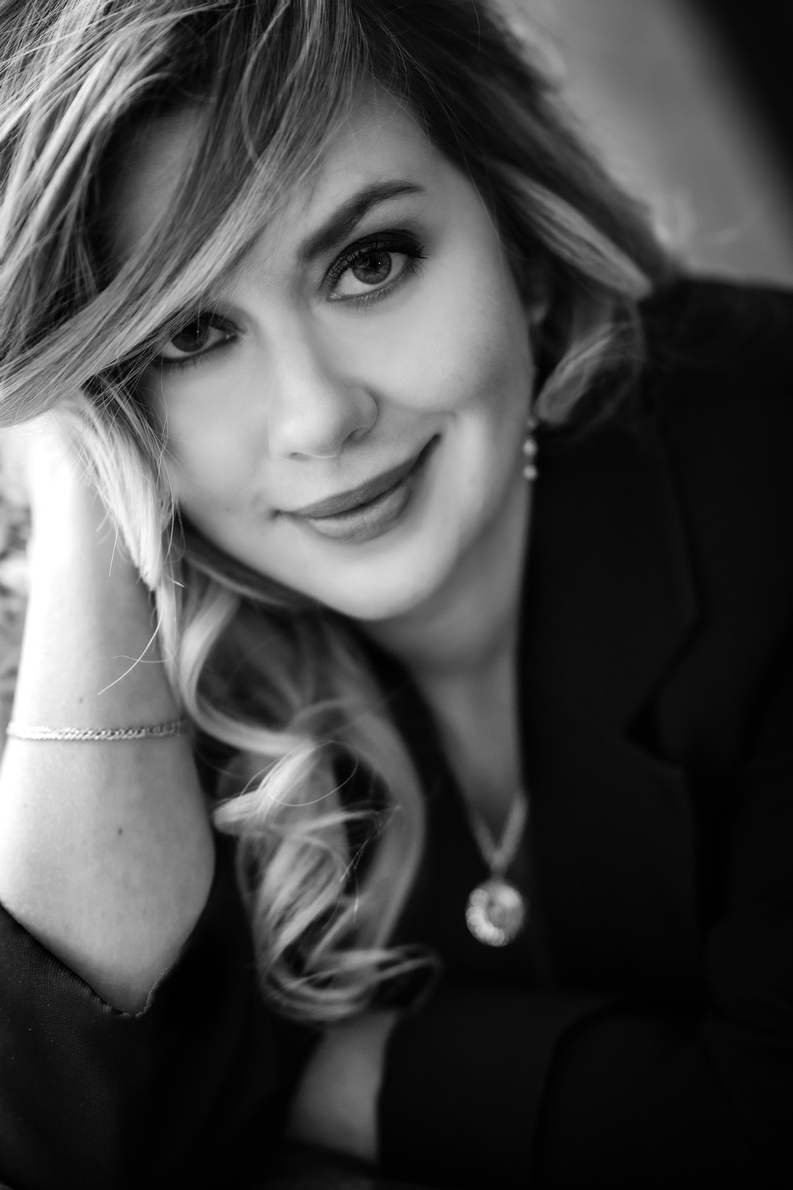 Женское. ЧБ Фотограф Ольга Лесли