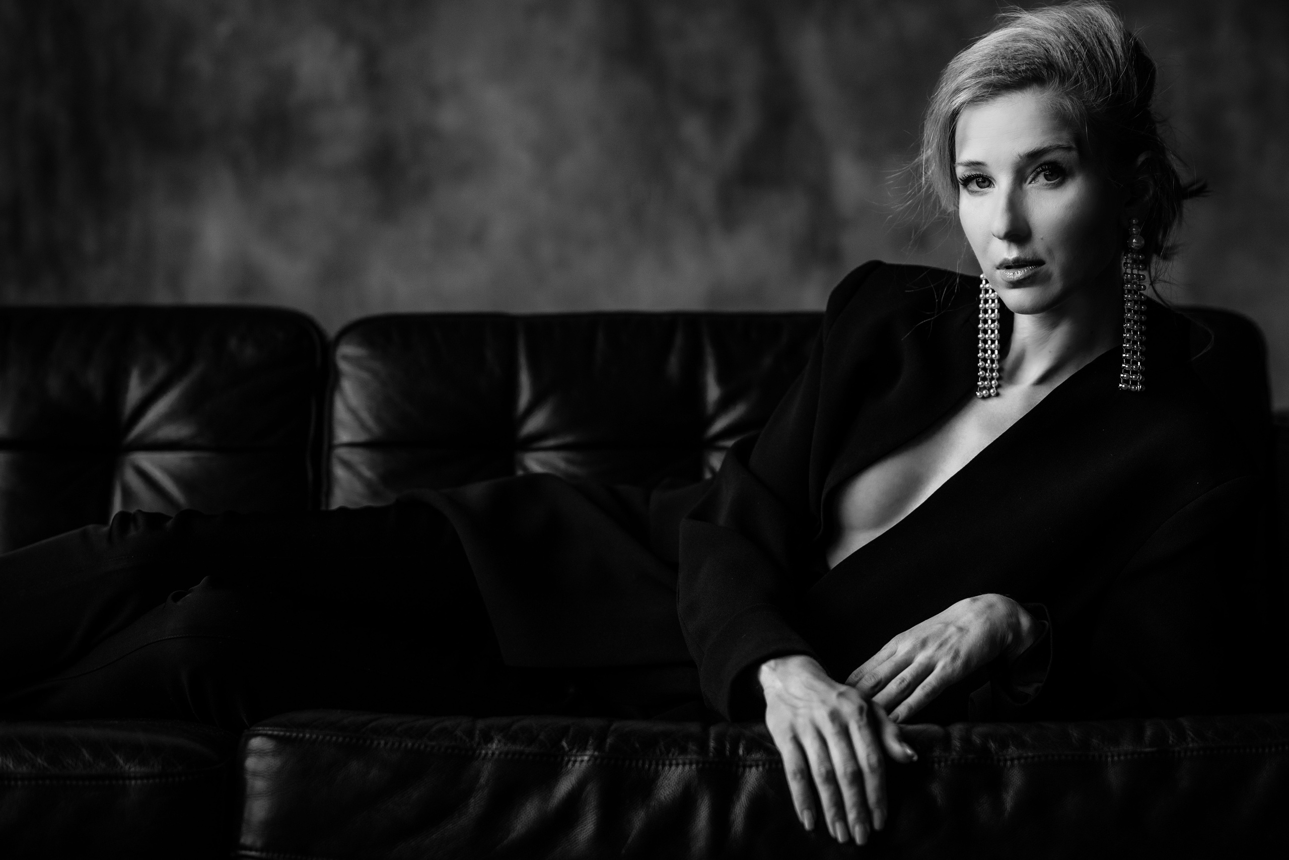 Женское. ЧБ Фотограф Ольга Лесли