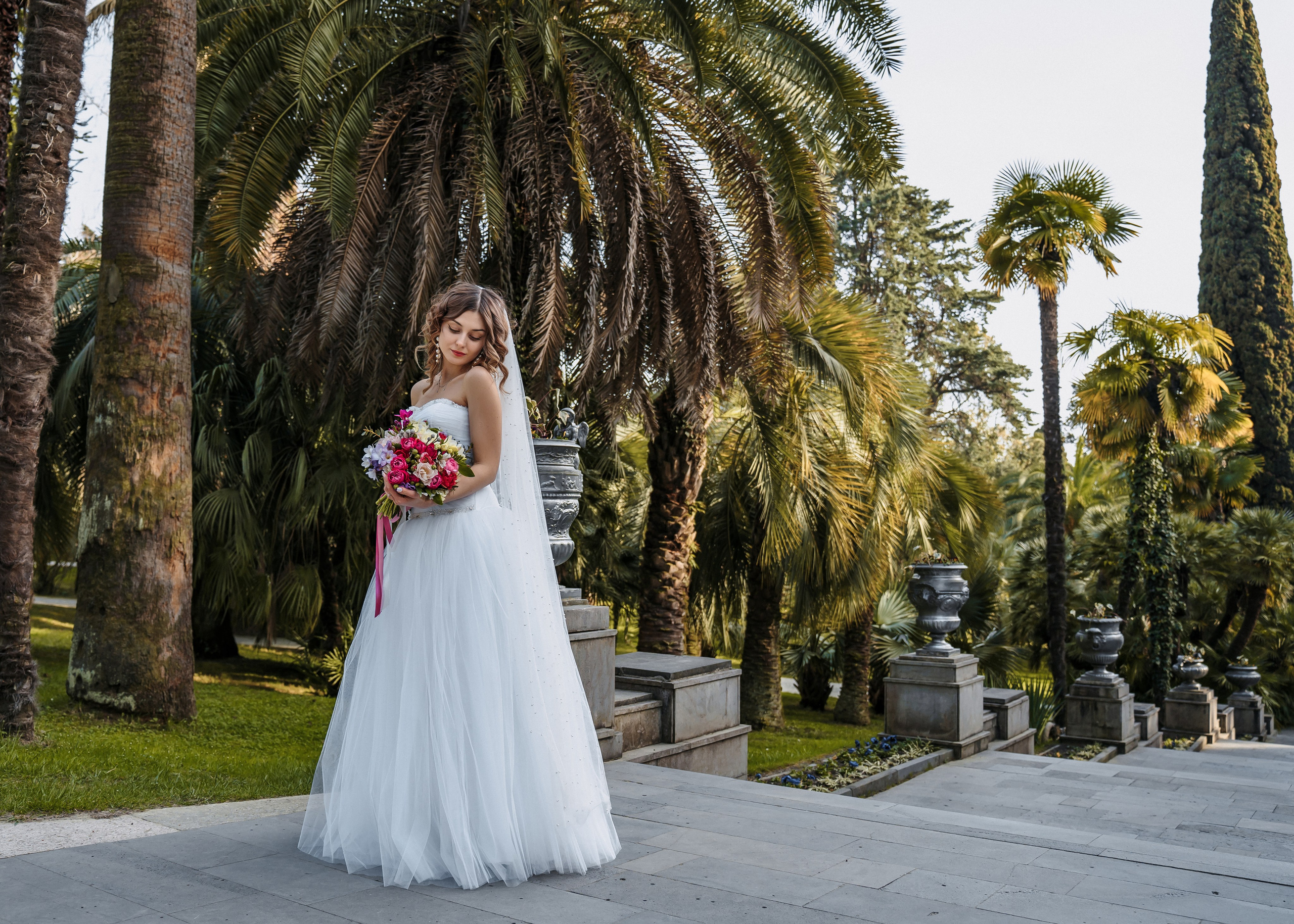 Место для фотосессии в Сочи, Адлере. Красивые свадебные фотосессии. Алина Бернд — свадебный и индивидуальный фотограф в Сочи и Адлере