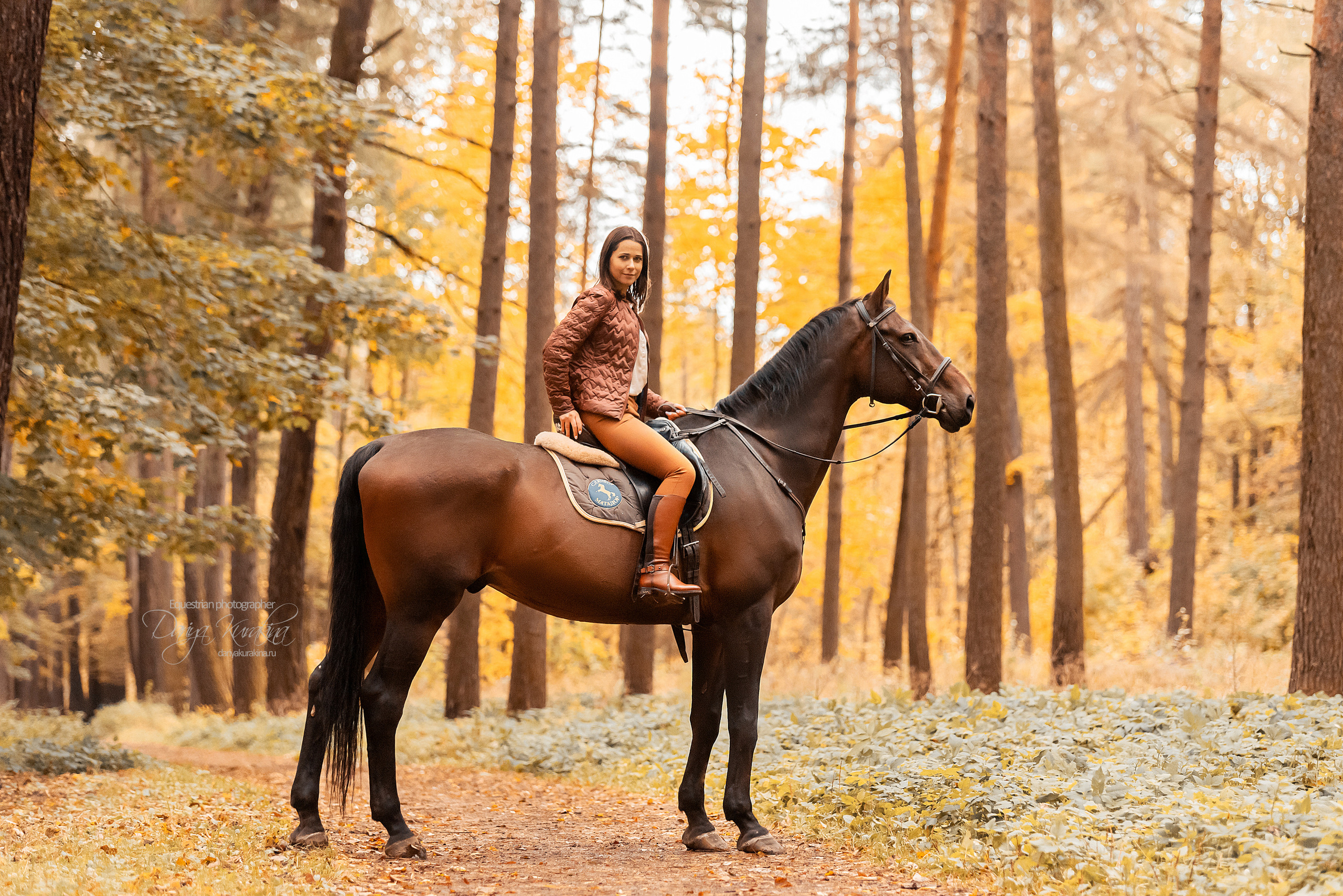 Юля и Максимус. Конный фотограф Куракина Дарья • Фотосессии с лошадьми