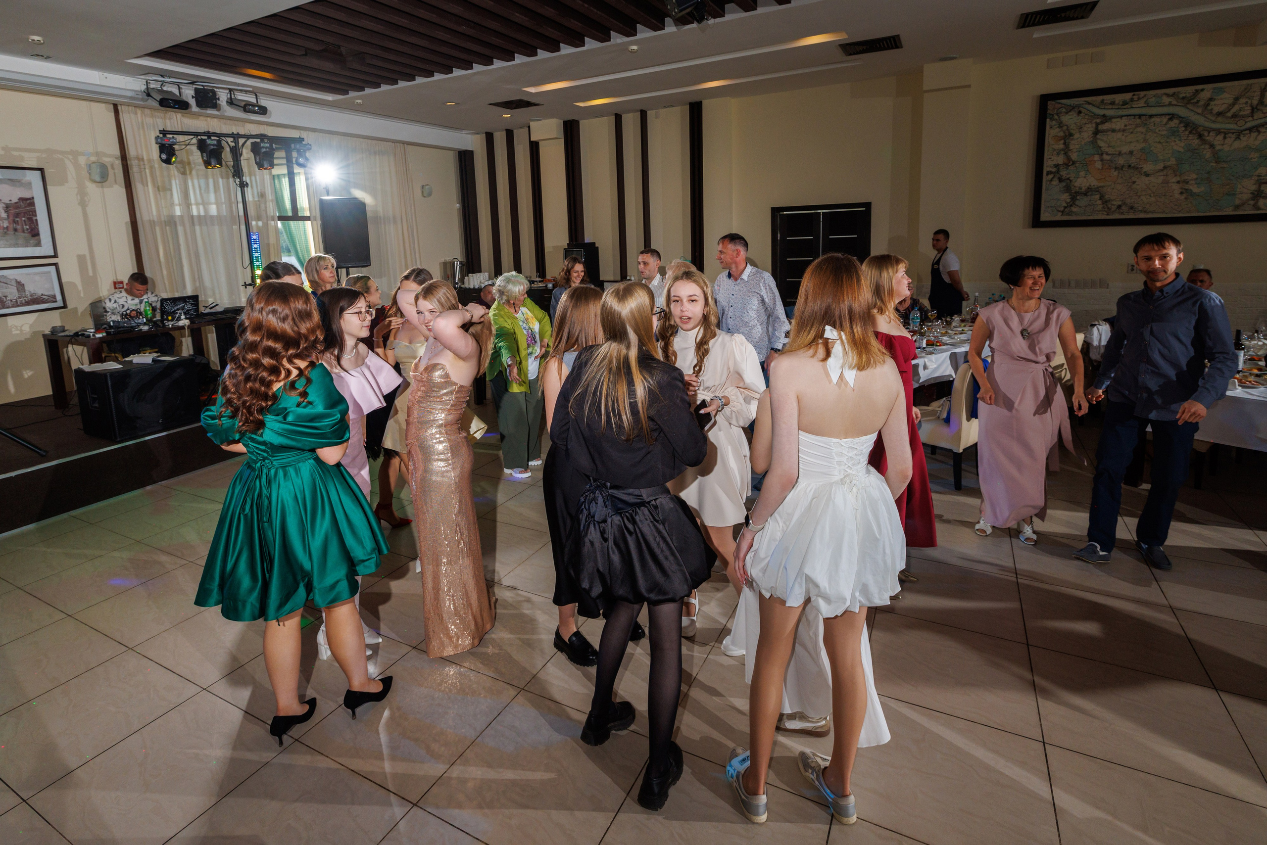 Выпускной 2025 Шк 10. Коммерческий фотограф Андрей Тремасов