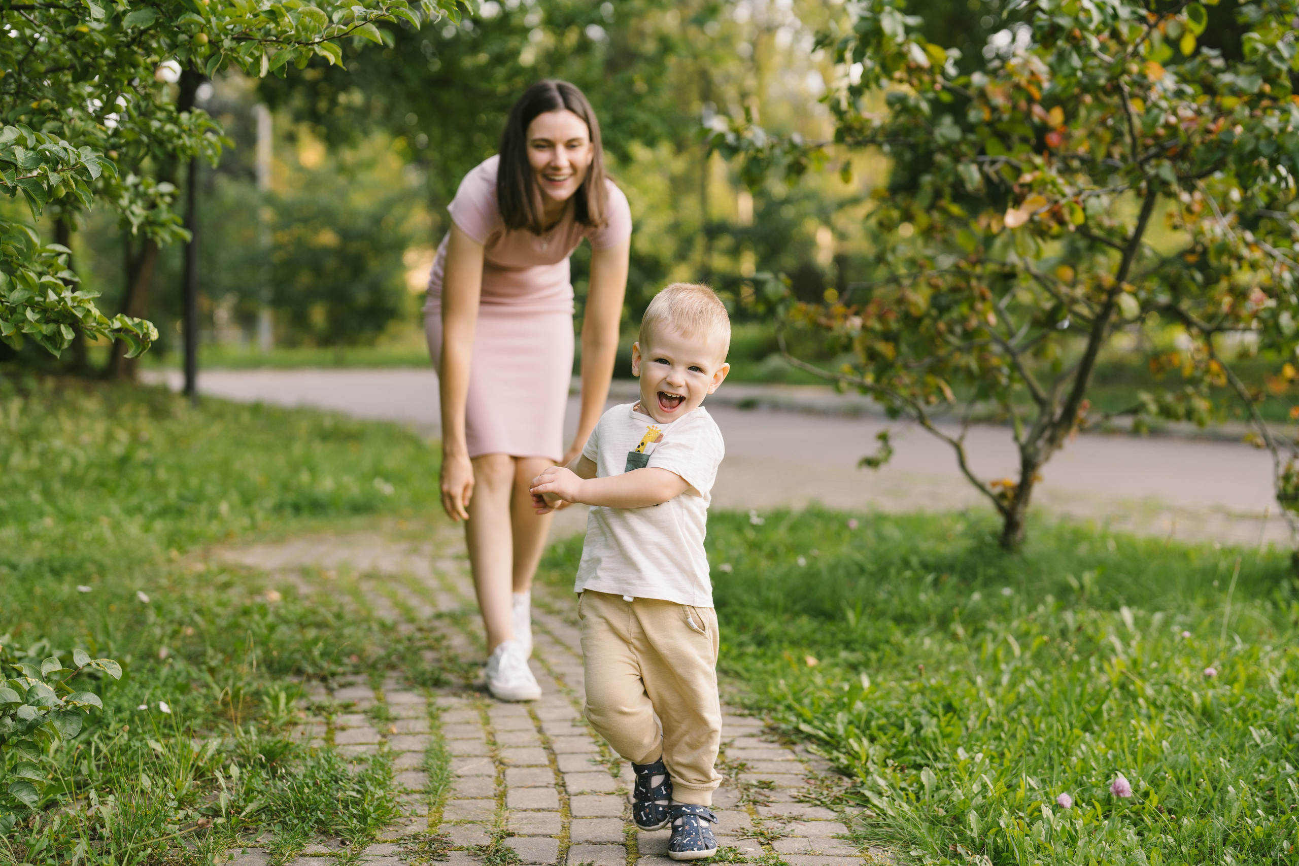 Семейная фотосессия в парке. Детский, семейный и ньюборн фотограф в Москве Юлия Шуарт