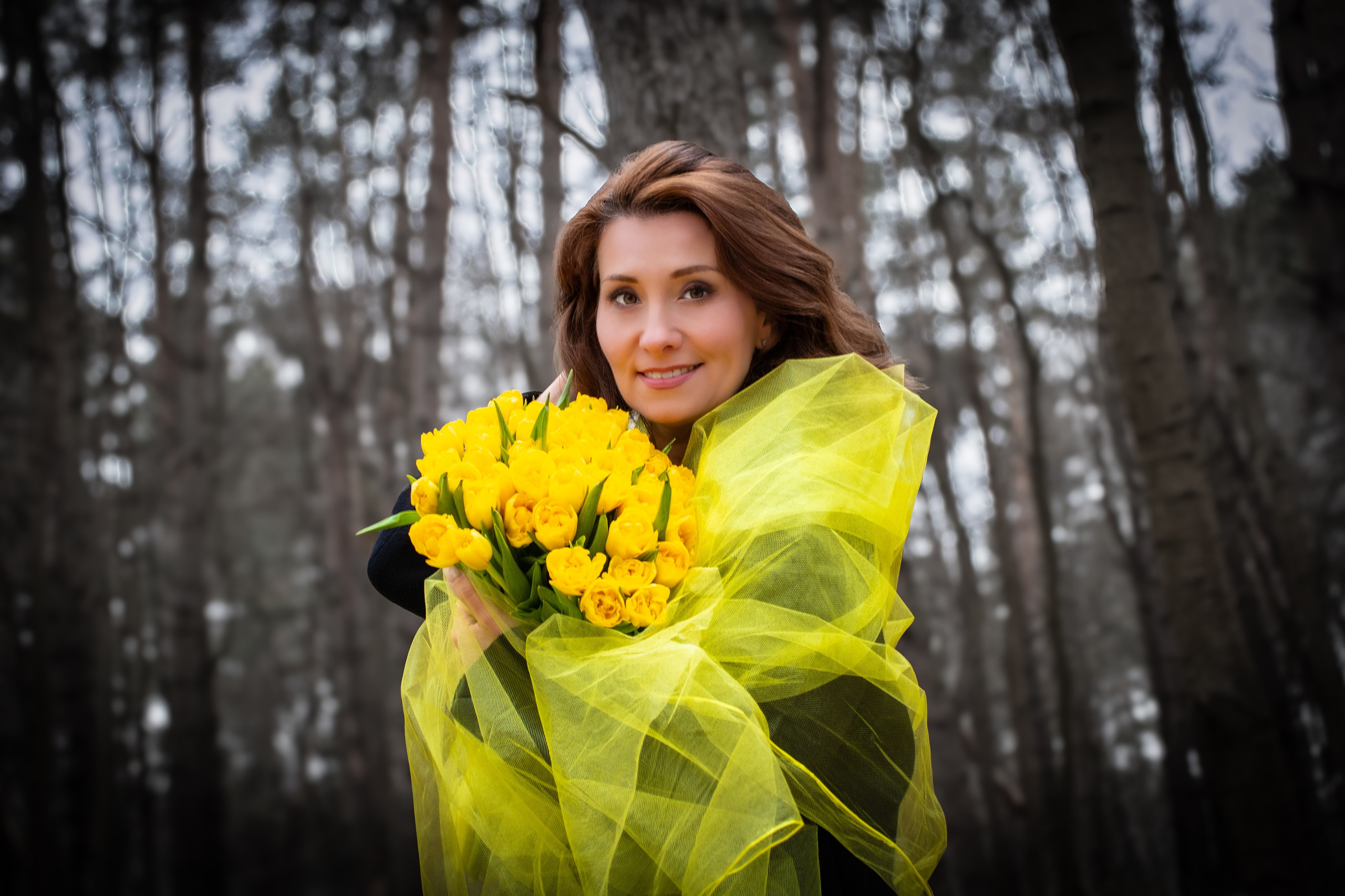 Фотографии с жёлтыми цветами Наталья и тюльпаны