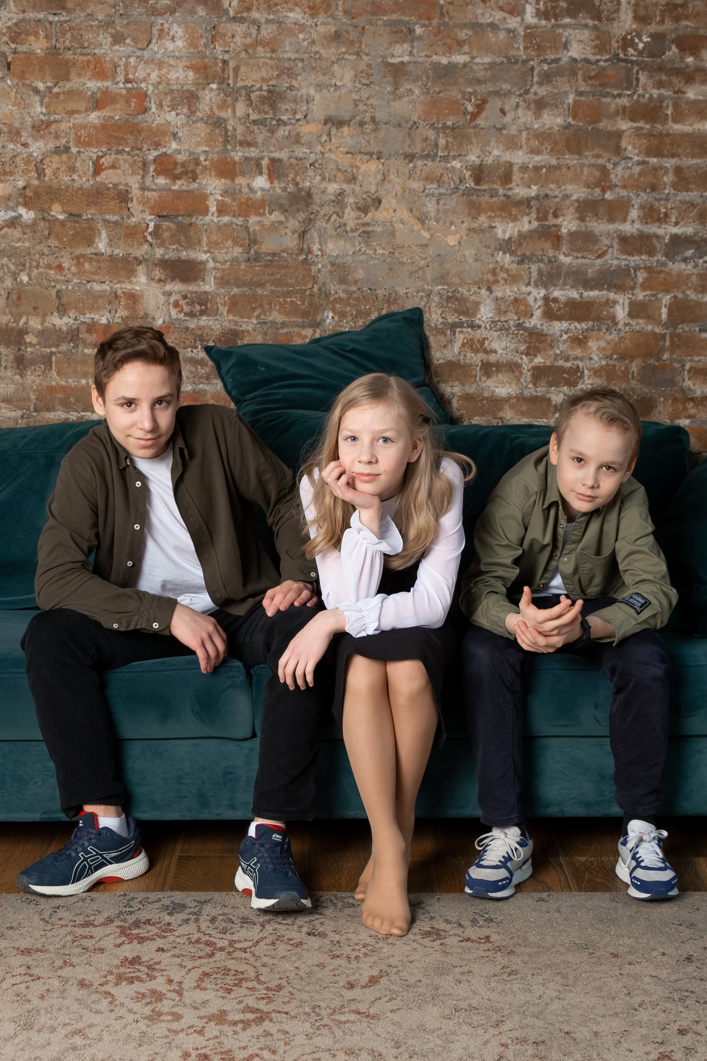 Семейный портрет в студии. Свадебный и семейный фотограф в Москве Инника Кетлер