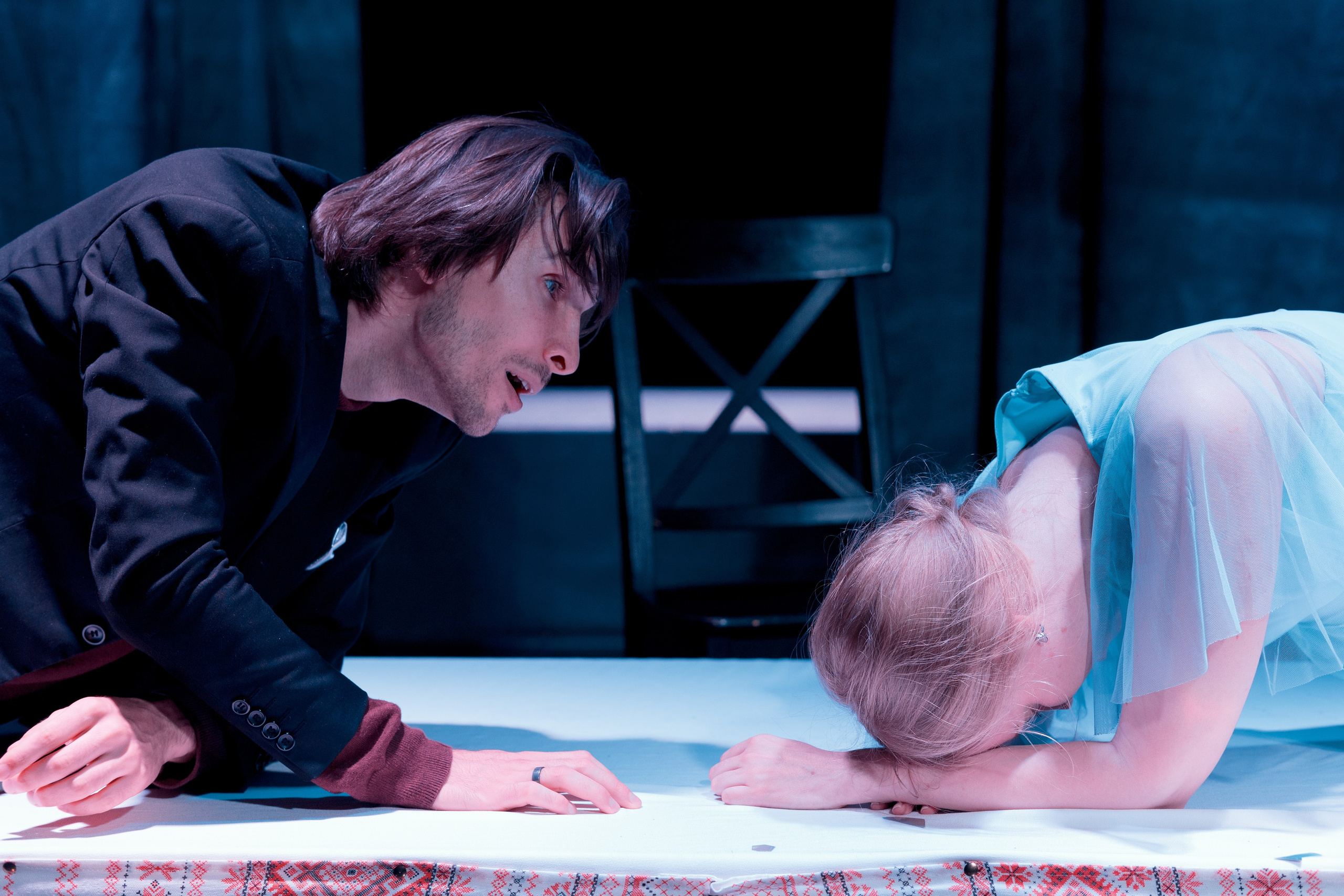 Спектакль «Женитьба». Репортажный и портретный фотограф Андрей Гаровский