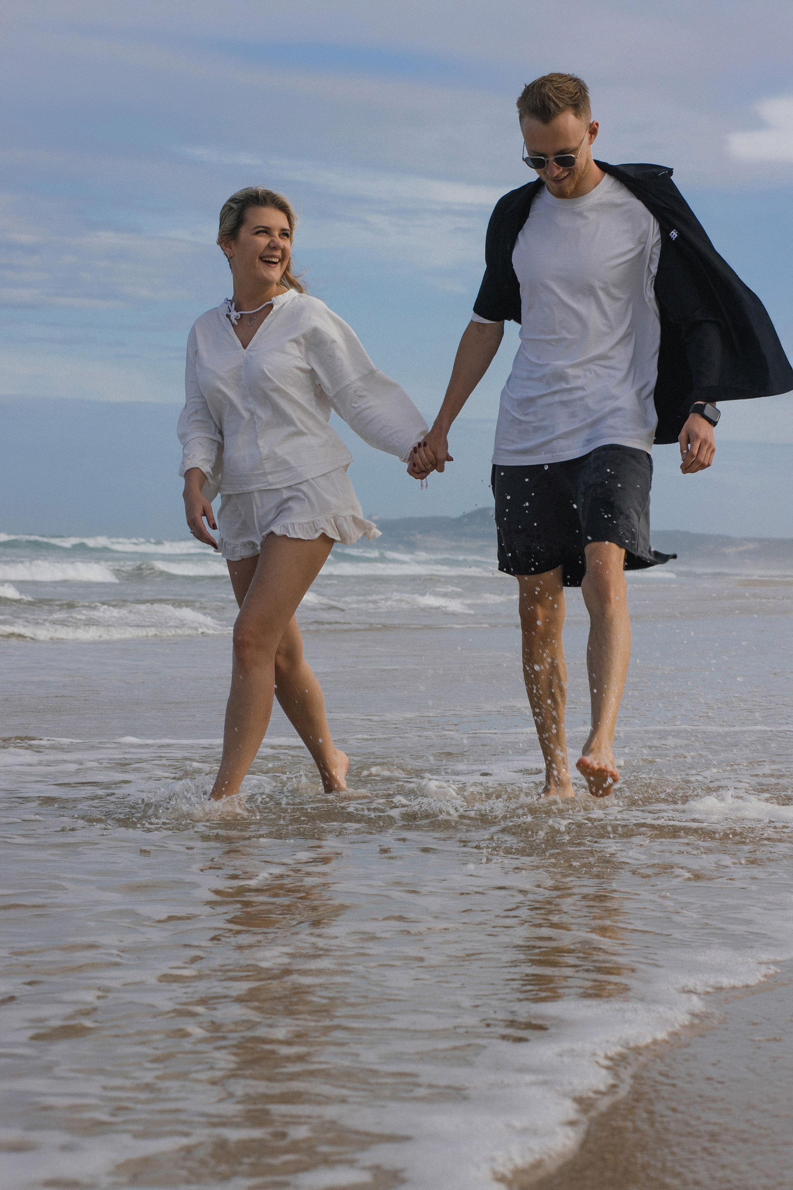 Дима и Дана пляж Бай Дай. Главная