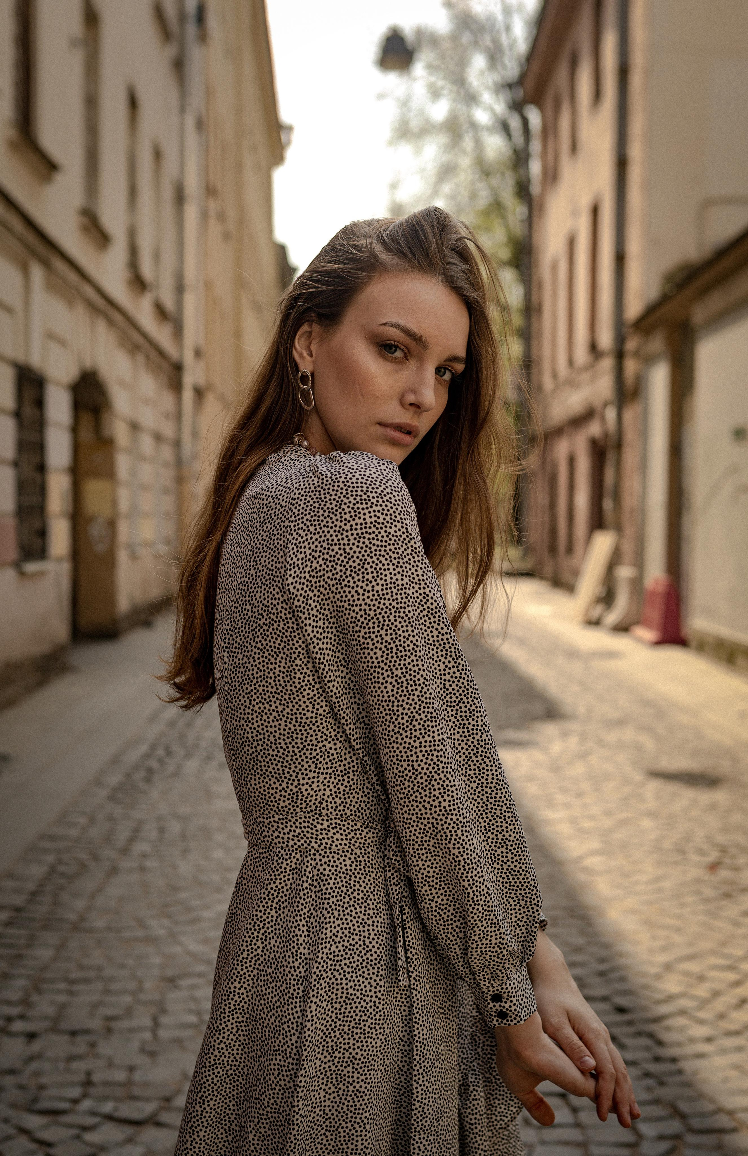 Лена. Главная