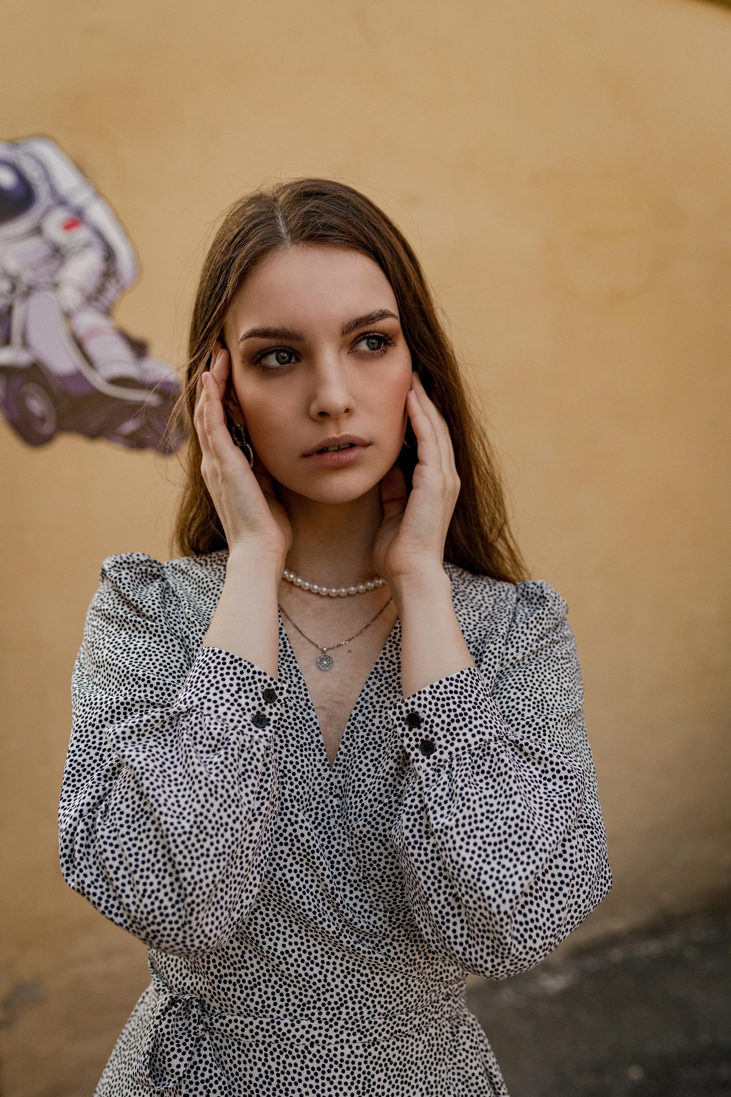 Лена. Главная