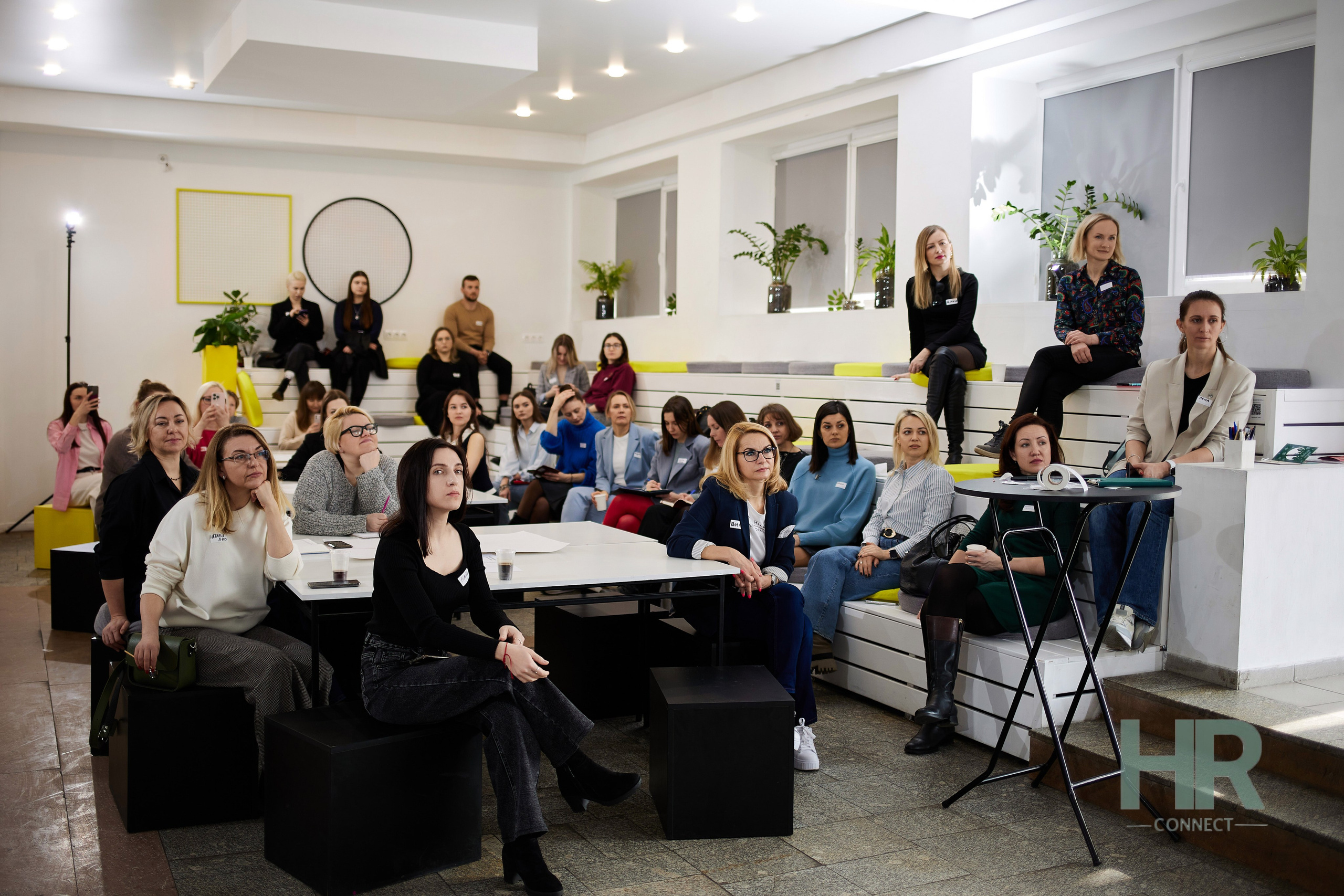 Встреча HR. Свадебная, репортажная фотосъемка и видеосъемка в Минске. Илья и Юлия Ширмановы. Фотограф | Видеограф | Минск