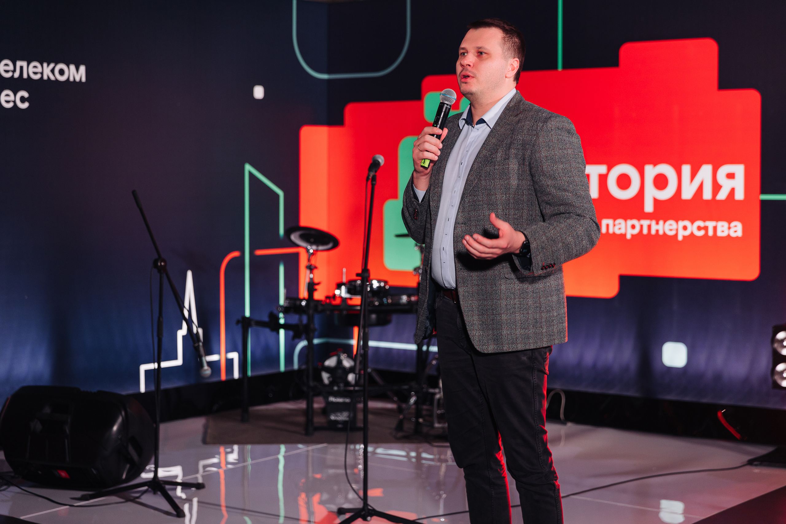 Ростелеком Бизнес. Фотограф Олег Коровяков