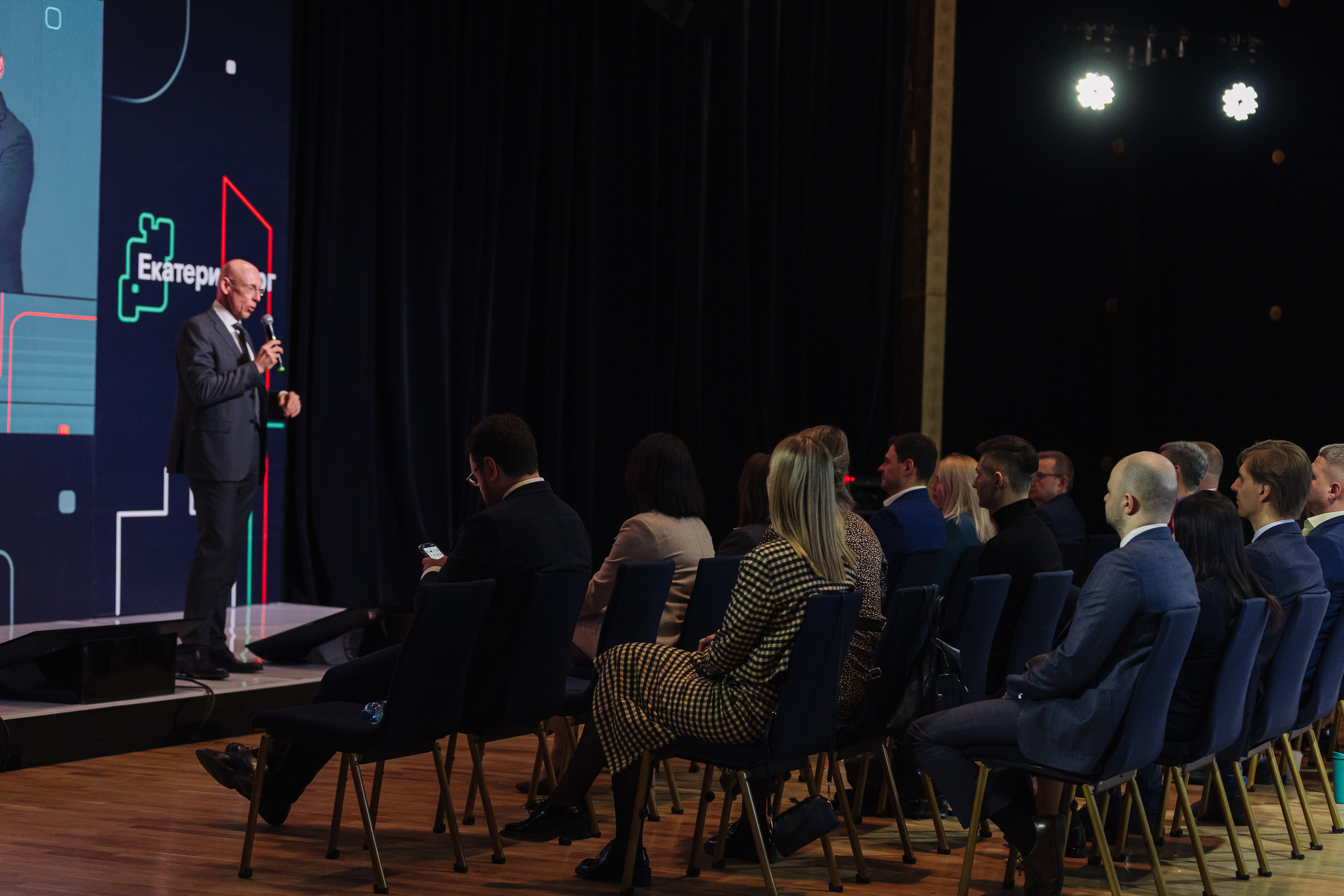 Ростелеком Бизнес. Фотограф Олег Коровяков