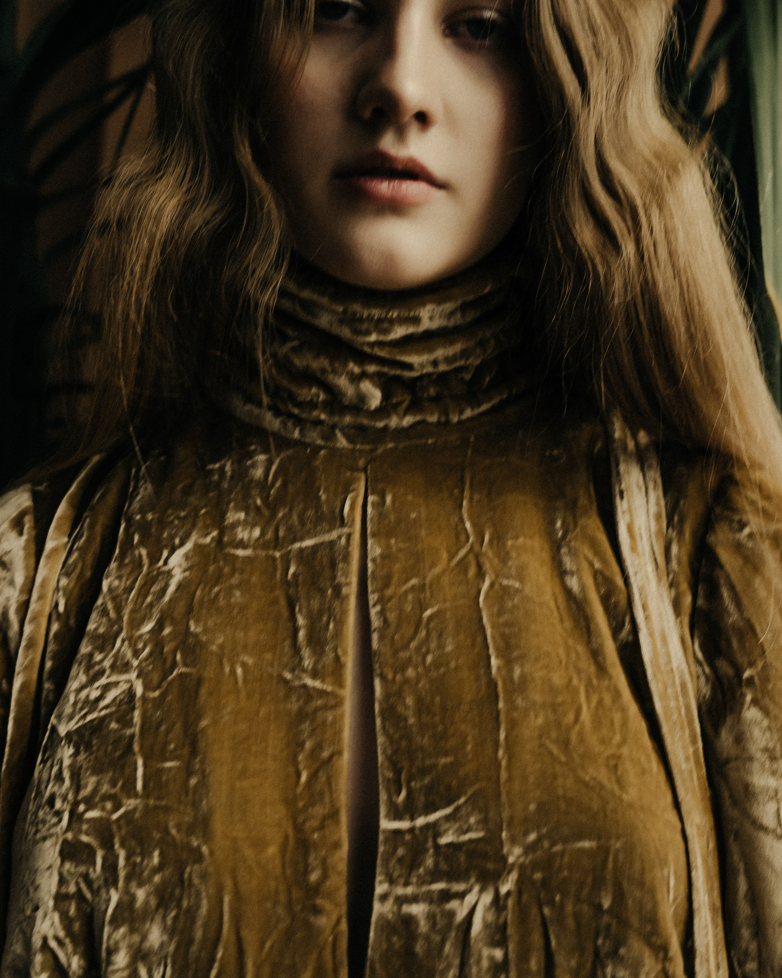 ZO: FLORA. TUTSARKIS — Art Director | Stylist | Photographer