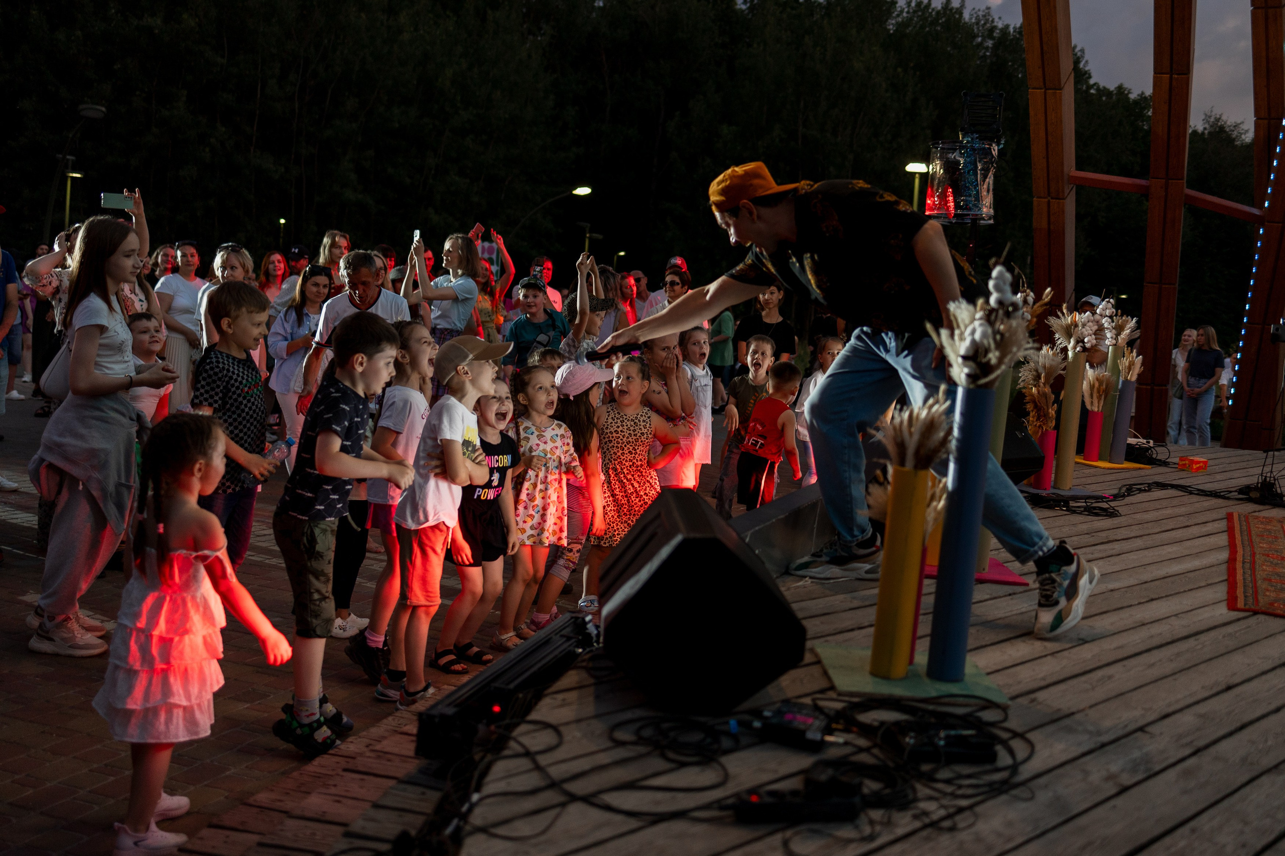 REACTOR Тур. Портретный и репортажный фотограф в Казани Максим Сипачев