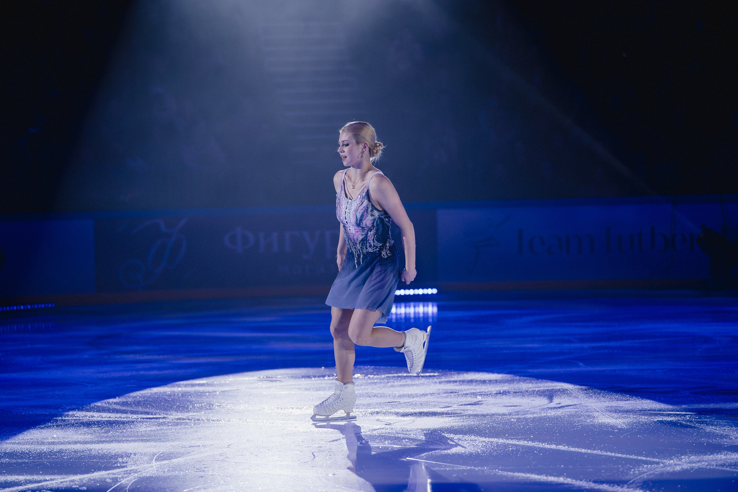 Шоу Этери Тутберидзе в Новосибирске. Воробьева Ксения — Спортивный и танцевальный фотограф Новосибирск