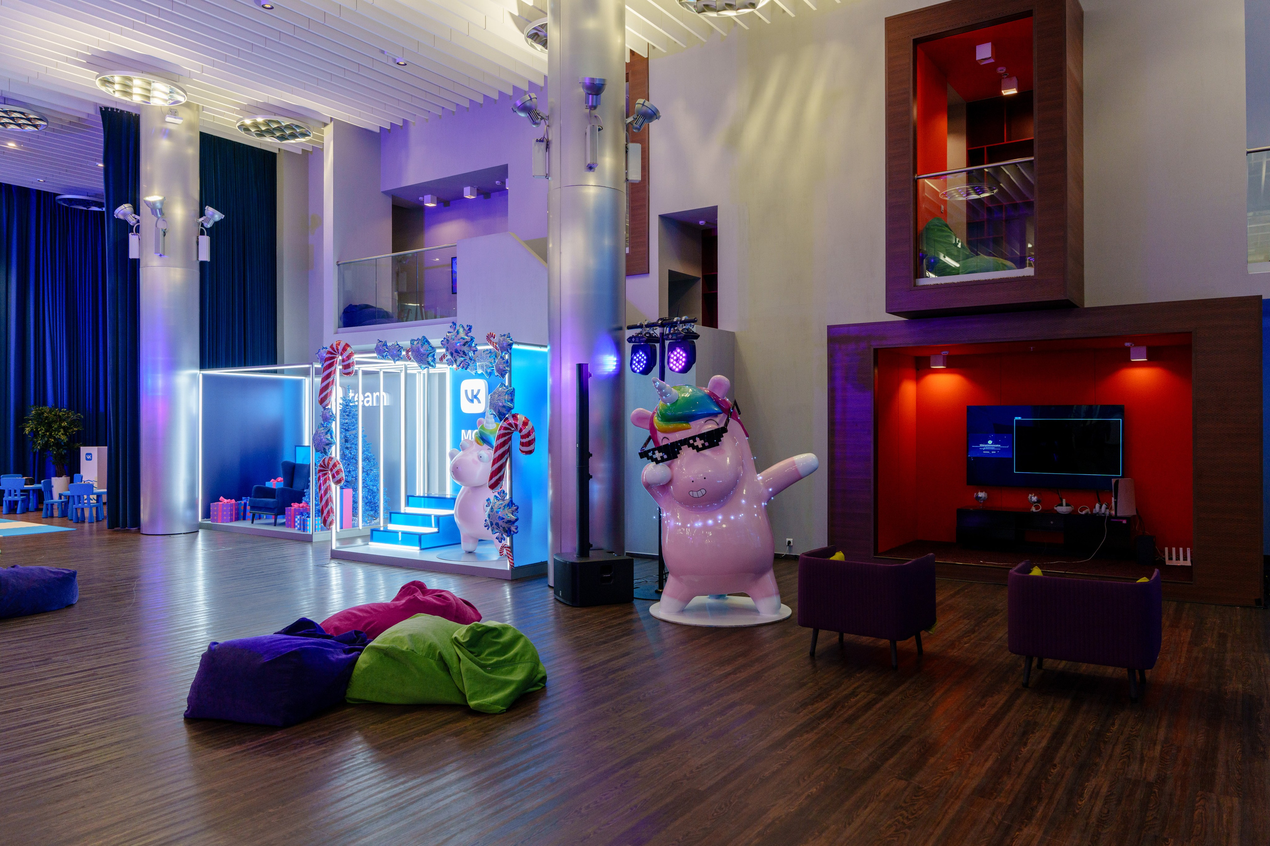 Репортажный фотограф VK Елка. Репортажный фотограф Москва Сергей Дружинин