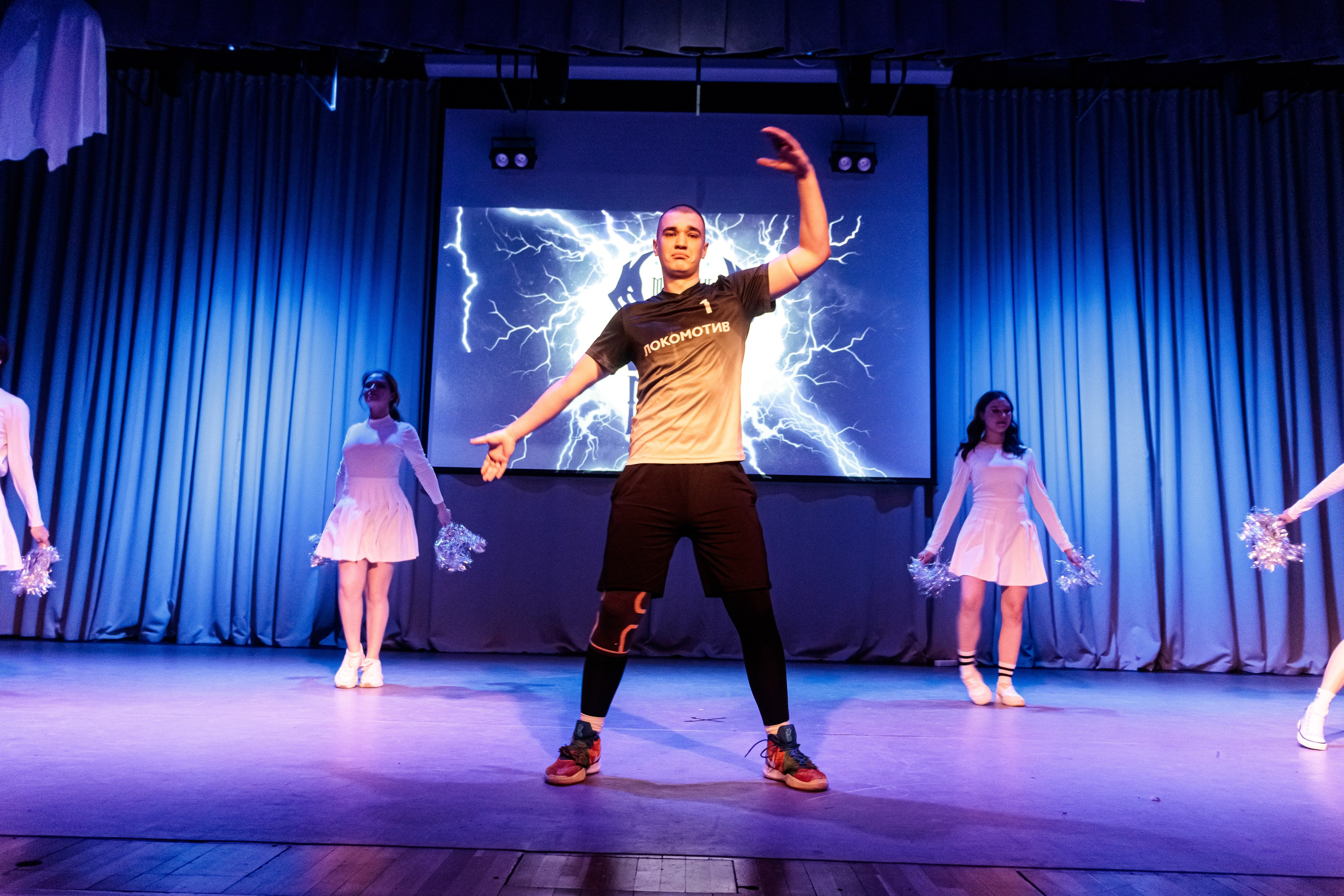 МиМ МТФ НГТУ 2024. Фотограф — Новосибирск