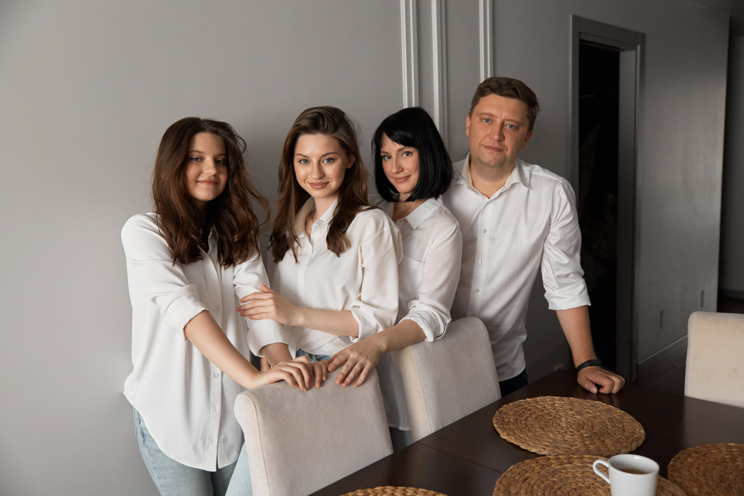 Семейная фотосессия дома. Brand и контент фотограф