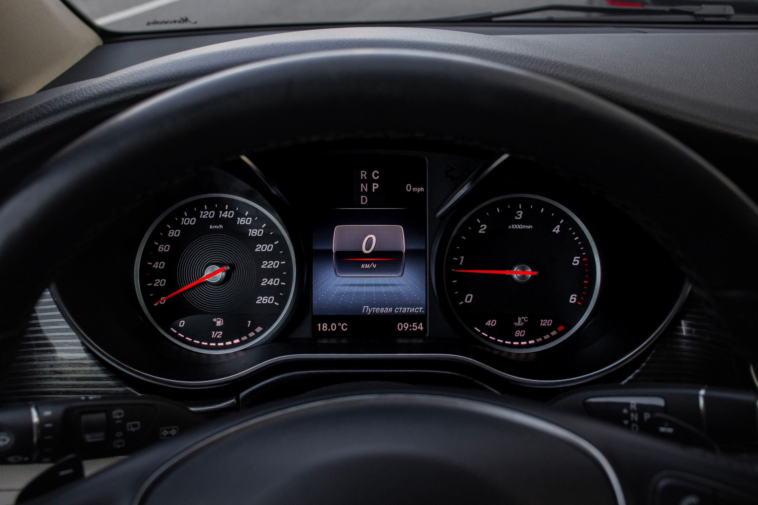 Mercedes-Benz V-class