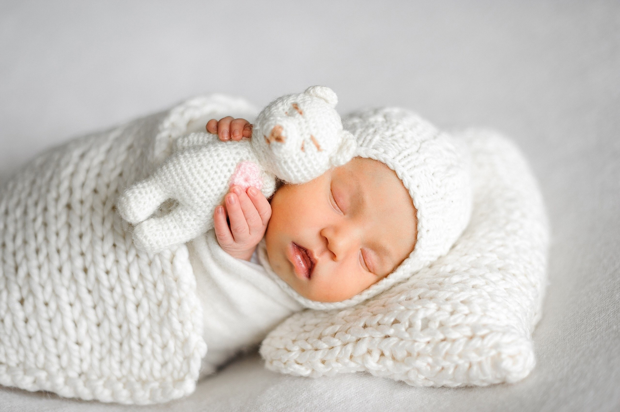 Алиса, 5 дней. Фотограф новорождённых в Йошкар-Оле Ильмира Сидоркина