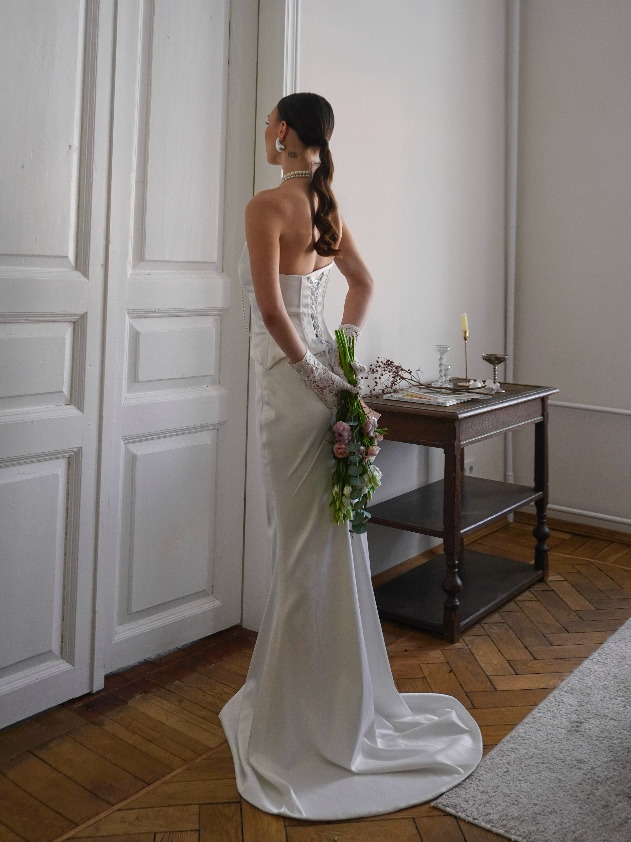 Утро невесты в студии Москва. Свадебный фотограф в Москве Алина Лисовская