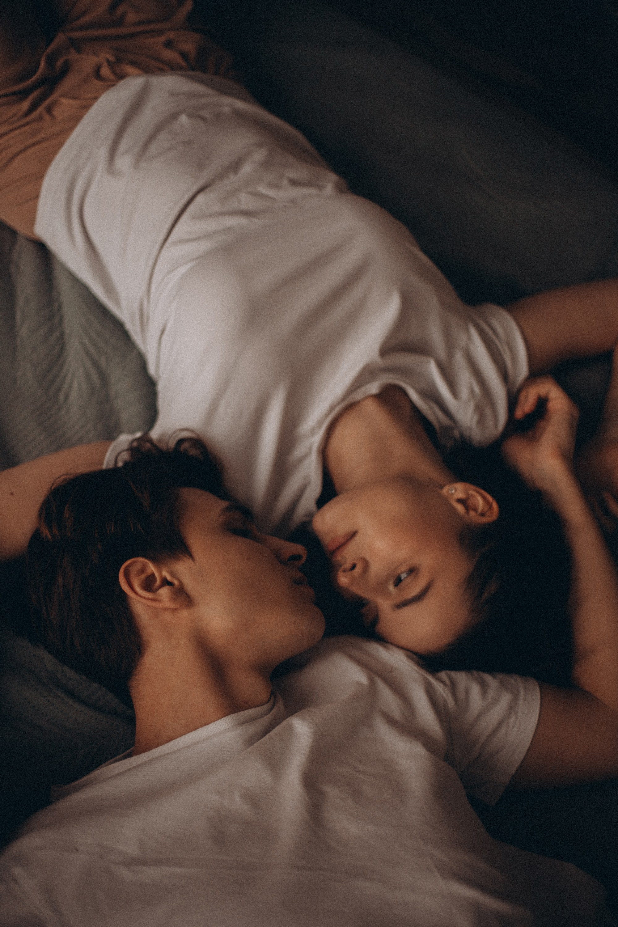 Любовь в её любимом месте — дома. Свадебный фотограф Илья Бринк