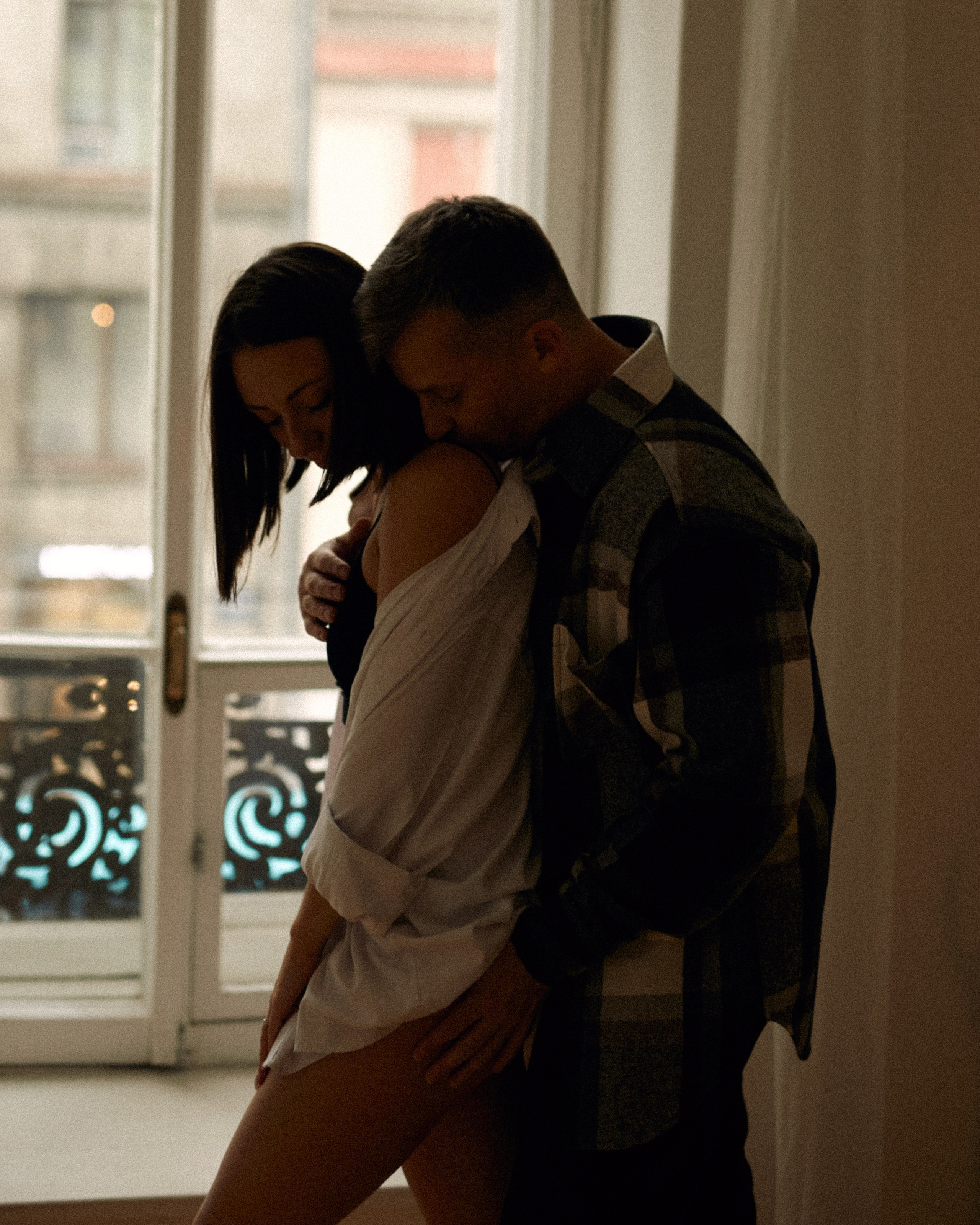 Мы сегодня дома