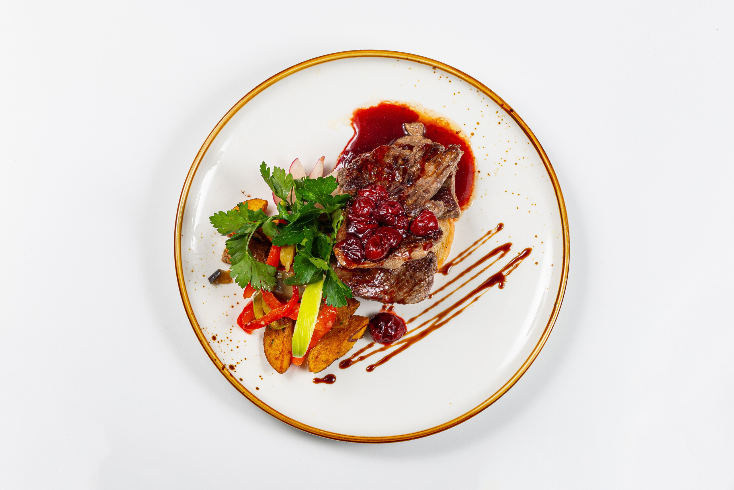 Фуд фотографии. Иван Потапенко — предметный и фуд-фотограф в Тюмени