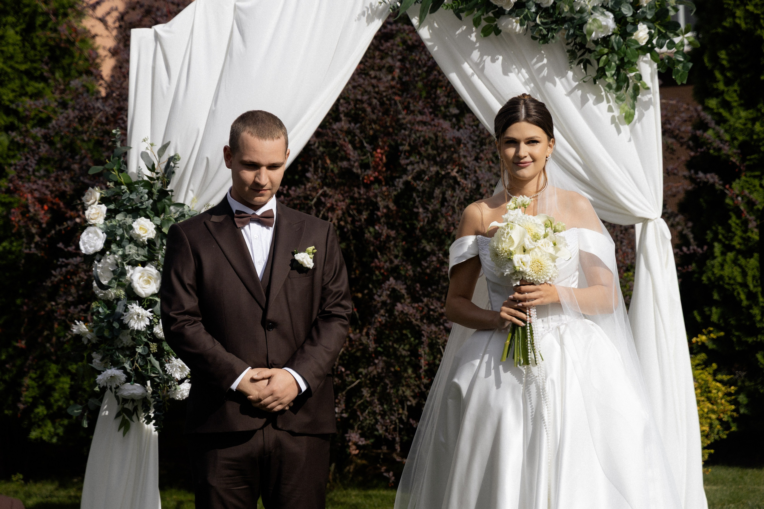 Свадебная фотосессия Анастасии и Игоря в Усадьбе Легенда. Свадебный фотограф в Минске/Беларуси Сергей Спиридонов